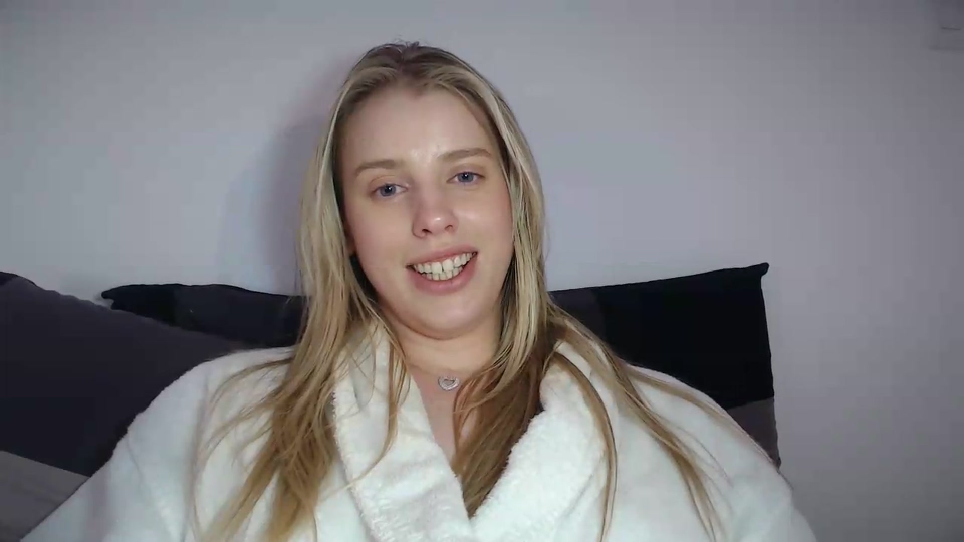 Gallery image thumbnail from LIONESS_1's myfreecams stream on, 07/12/2026, 21:29 image 9 of 20