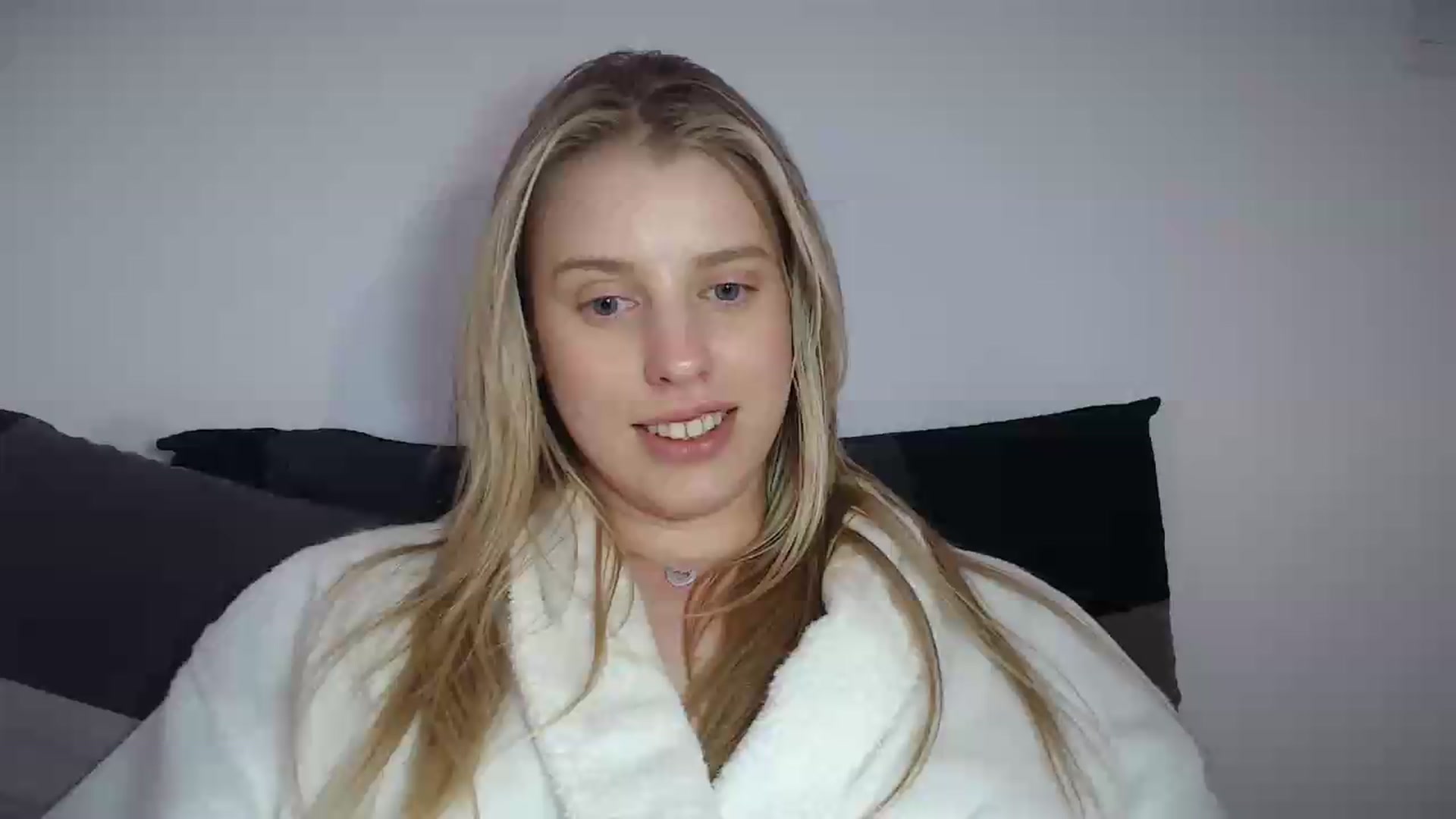 Gallery image thumbnail from LIONESS_1's myfreecams stream on, 07/12/2026, 21:29 image 12 of 20