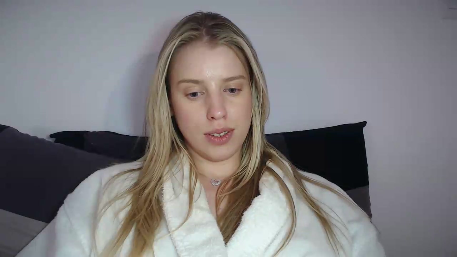 Gallery image thumbnail from LIONESS_1's myfreecams stream on, 07/12/2026, 21:29 image 11 of 20