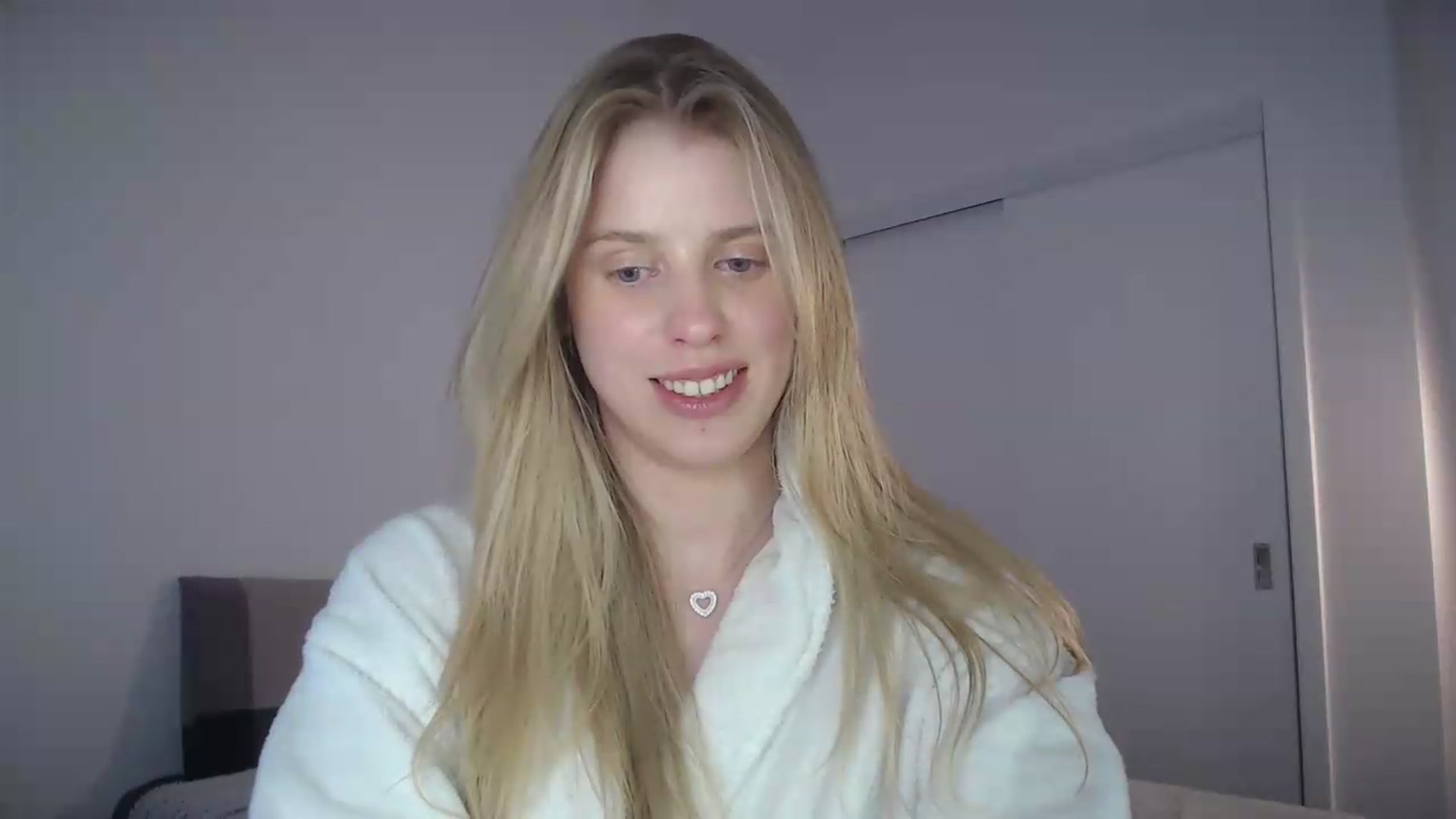 Gallery image thumbnail from LIONESS_1's myfreecams stream on, 07/26/2026, 22:27 image 3 of 20