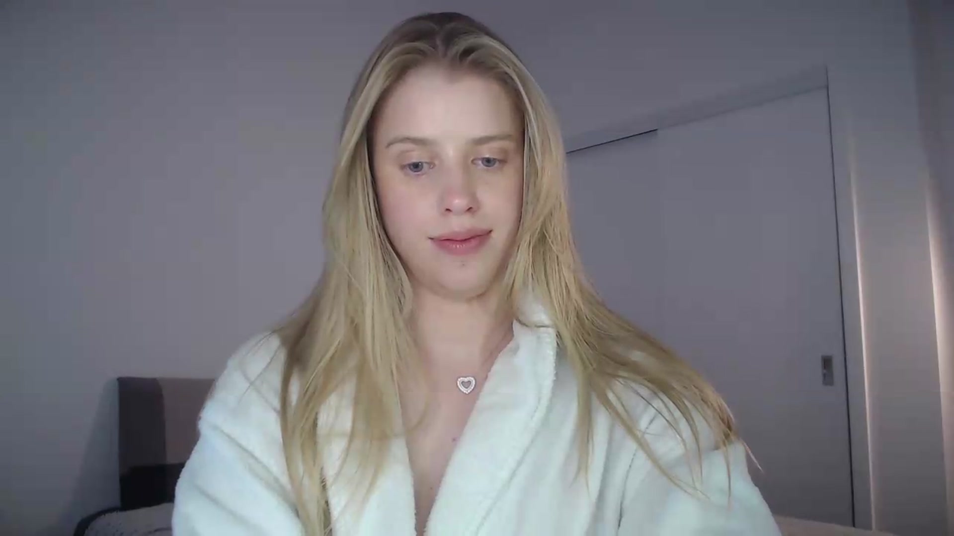 Gallery image thumbnail from LIONESS_1's myfreecams stream on, 07/26/2026, 22:27 image 2 of 20