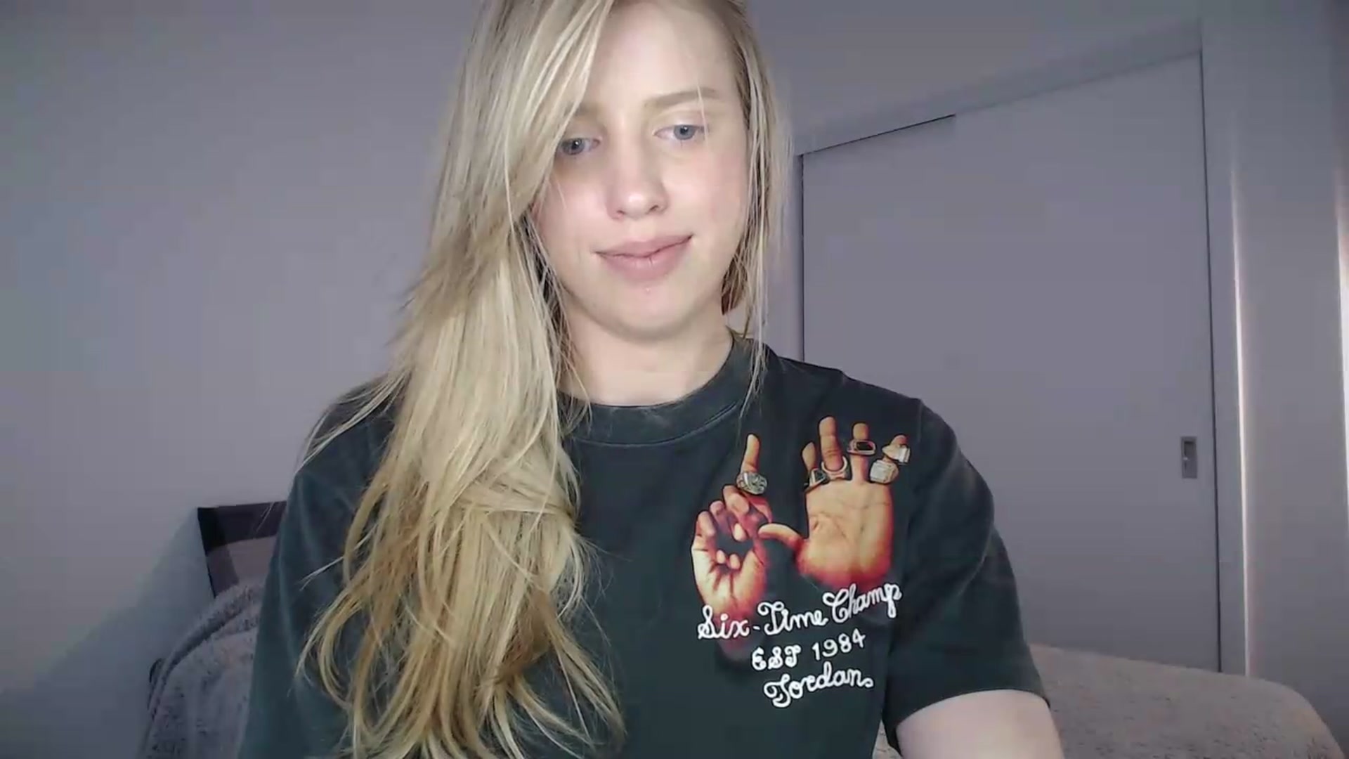 Gallery image thumbnail from LIONESS_1's myfreecams stream on, 07/27/2026, 19:02 image 17 of 20