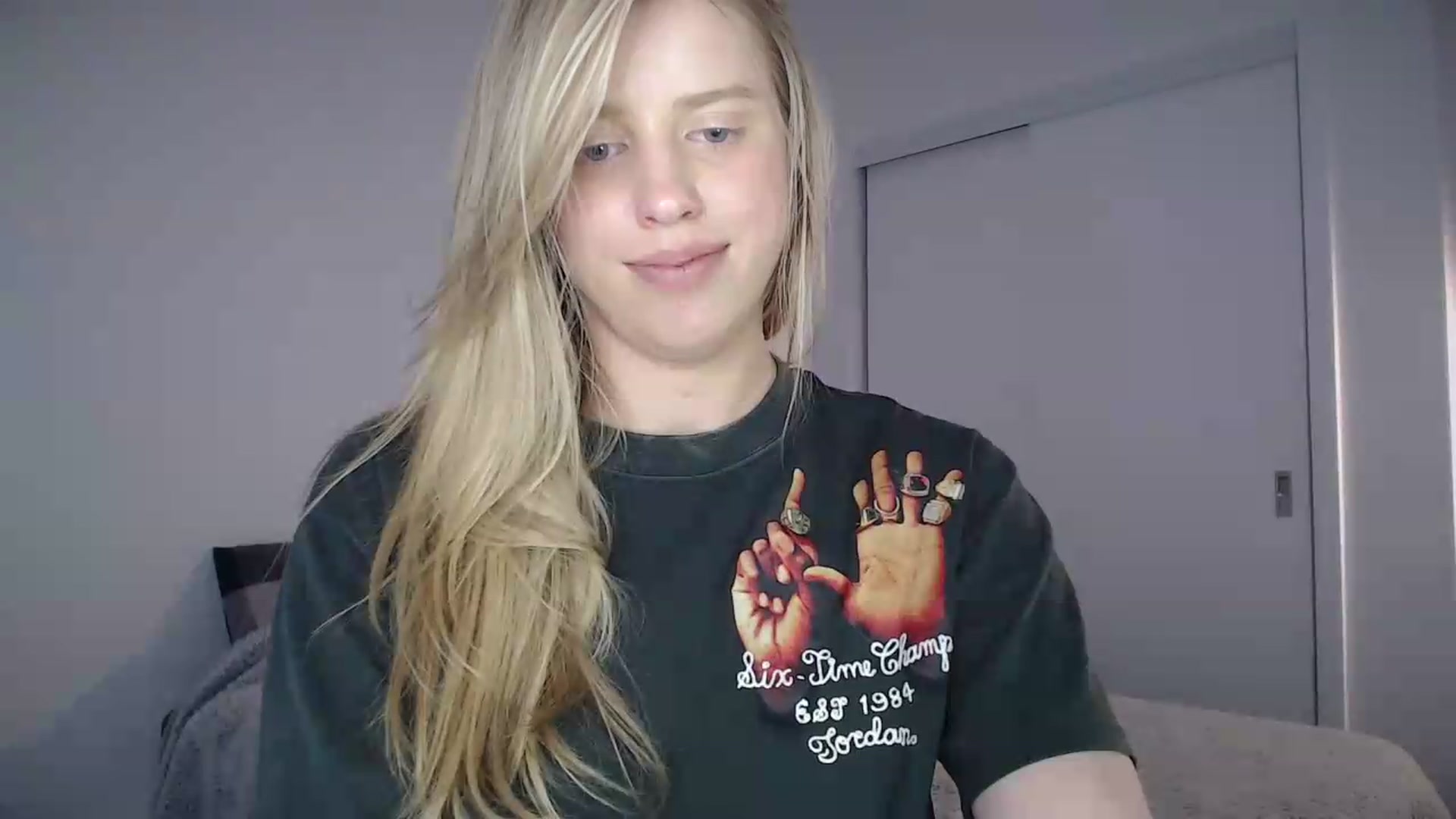 Gallery image thumbnail from LIONESS_1's myfreecams stream on, 07/27/2026, 19:02 image 18 of 20
