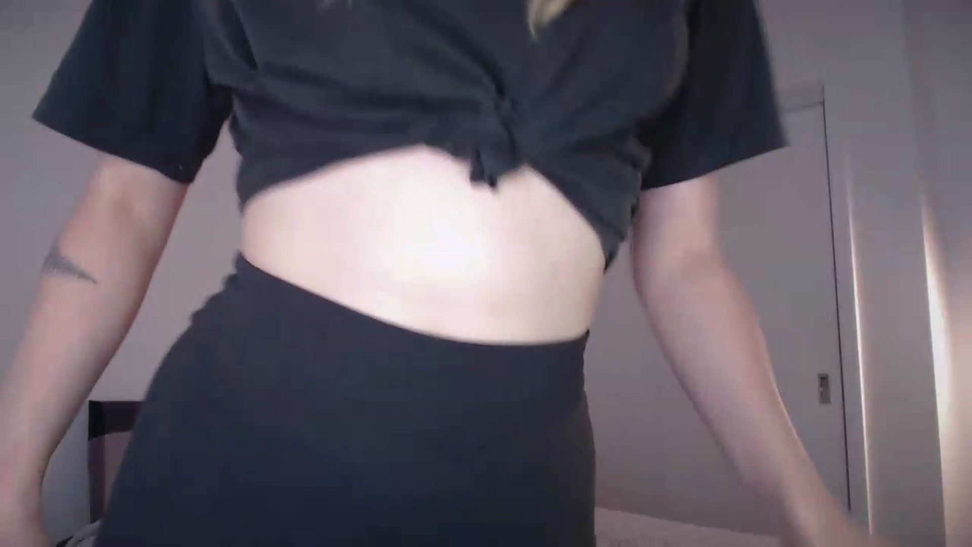 Gallery image thumbnail from LIONESS_1's myfreecams stream on, 07/27/2026, 20:58 image 17 of 20