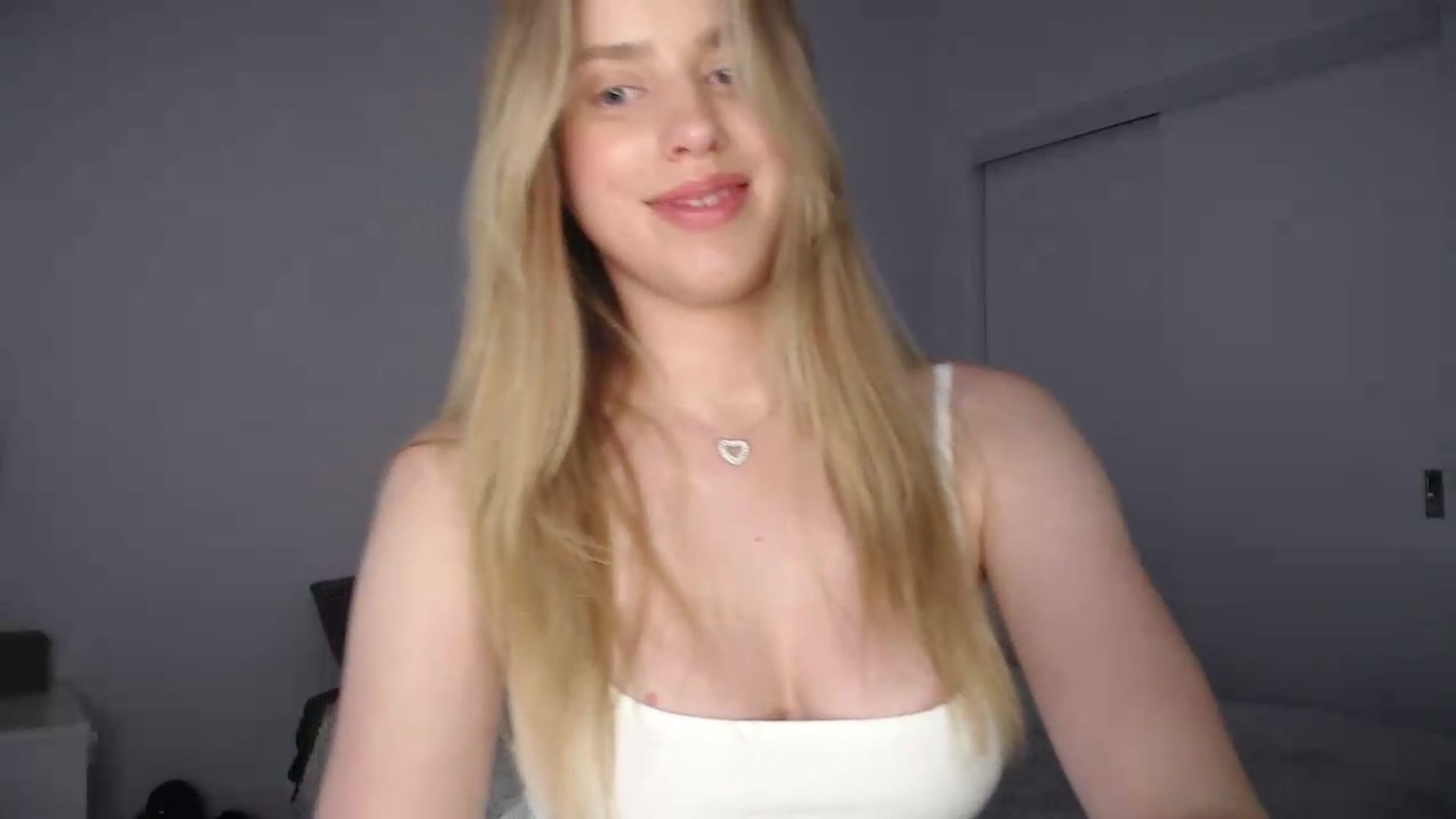 Gallery image thumbnail from LIONESS_1's myfreecams stream on, 08/01/2026, 20:32 image 6 of 20