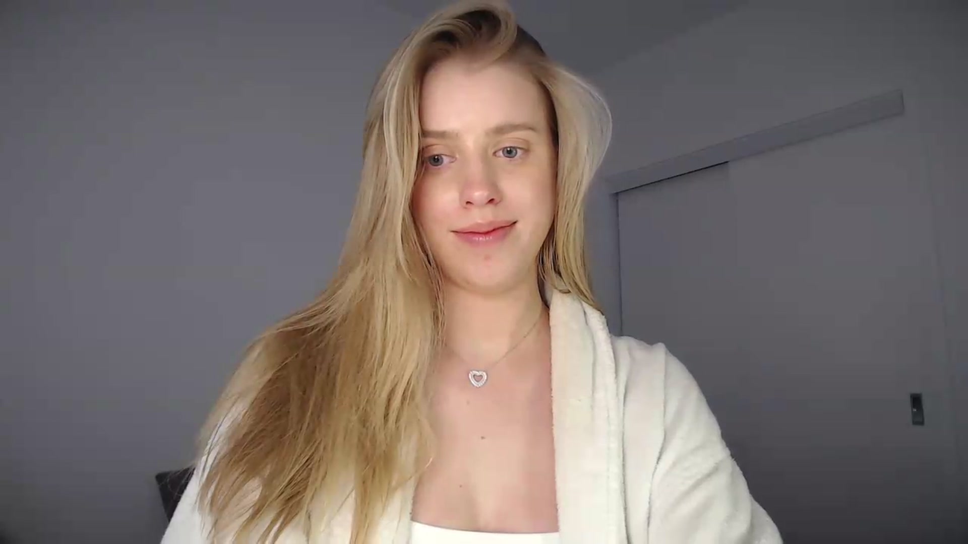 Gallery image thumbnail from LIONESS_1's myfreecams stream on, 08/01/2026, 21:42 image 5 of 20