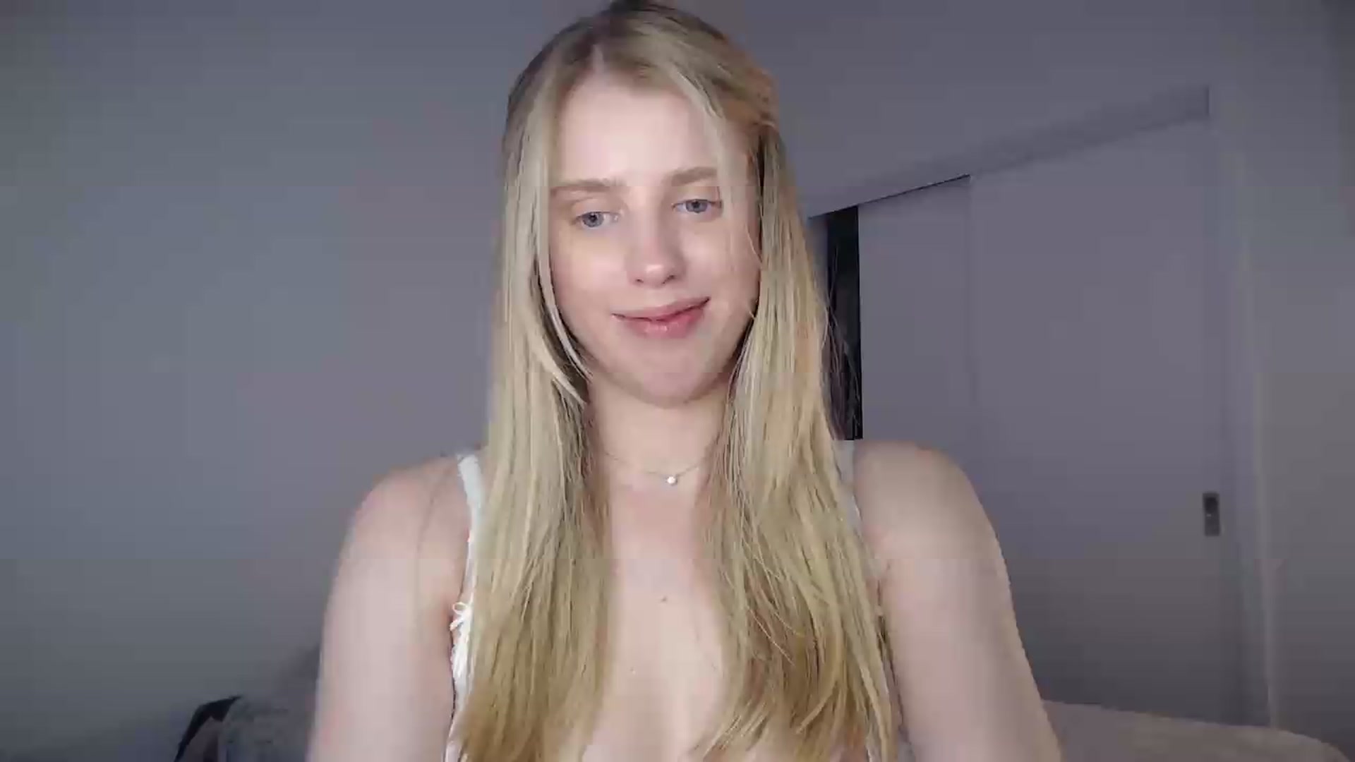 Gallery image thumbnail from LIONESS_1's myfreecams stream on, 08/15/2026, 22:32 image 13 of 20
