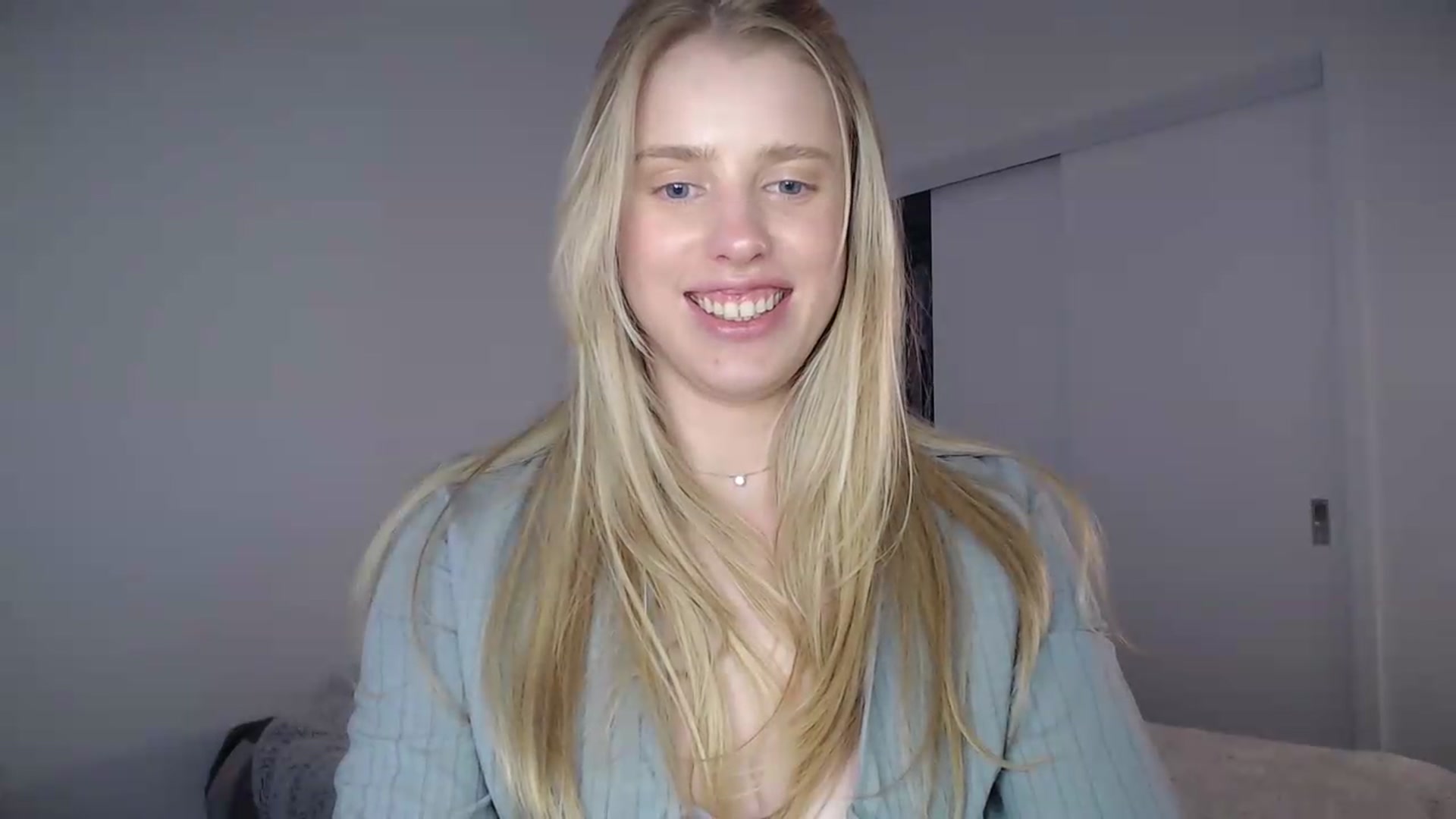 Gallery image thumbnail from LIONESS_1's myfreecams stream on, 08/15/2026, 22:32 image 3 of 20