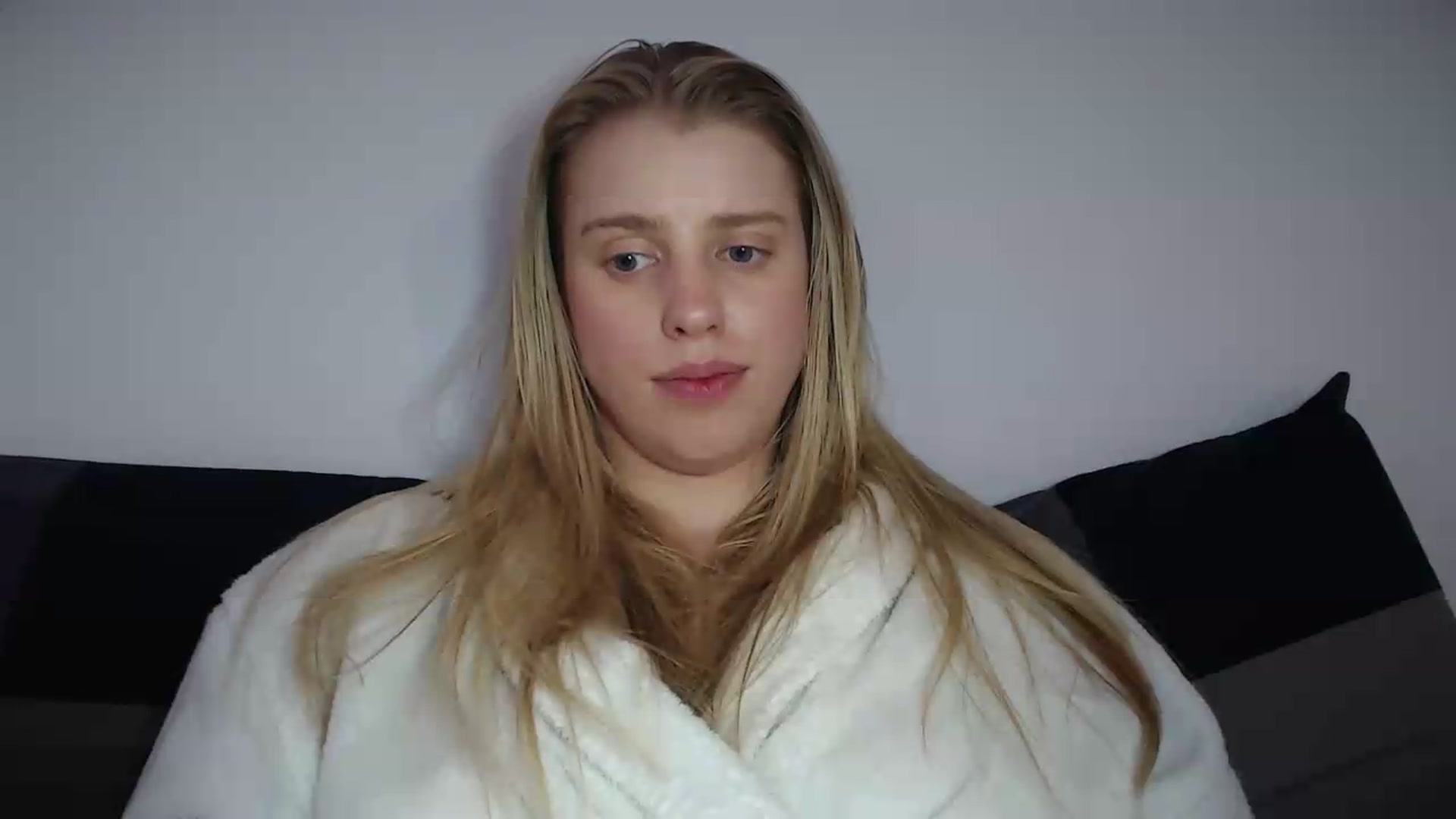 Gallery image thumbnail from LIONESS_1's myfreecams stream on, 08/16/2026, 22:23 image 3 of 20