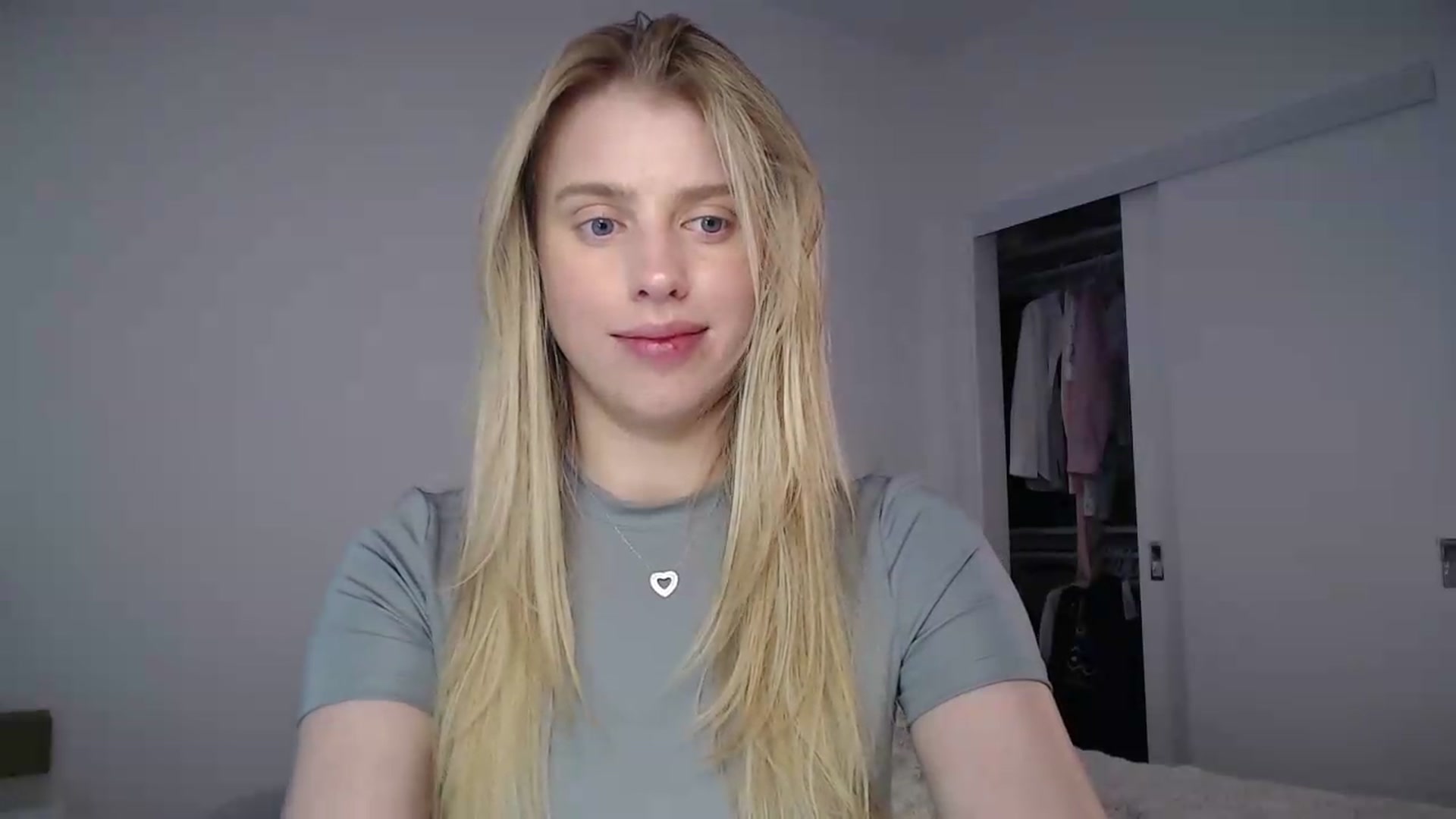 Gallery image thumbnail from LIONESS_1's myfreecams stream on, 08/22/2026, 22:44 image 19 of 20