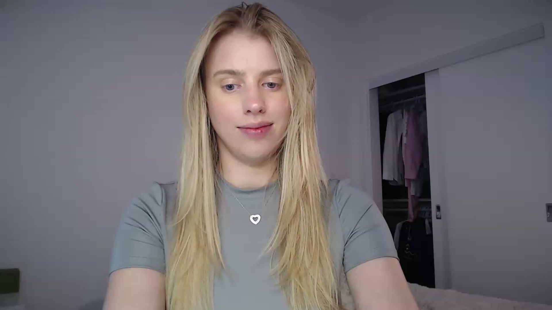 Gallery image thumbnail from LIONESS_1's myfreecams stream on, 08/22/2026, 22:44 image 18 of 20
