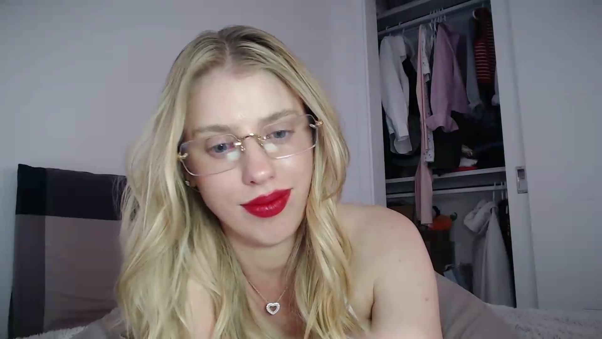 Gallery image thumbnail from LIONESS_1's myfreecams stream on, 08/29/2026, 22:37 image 20 of 20