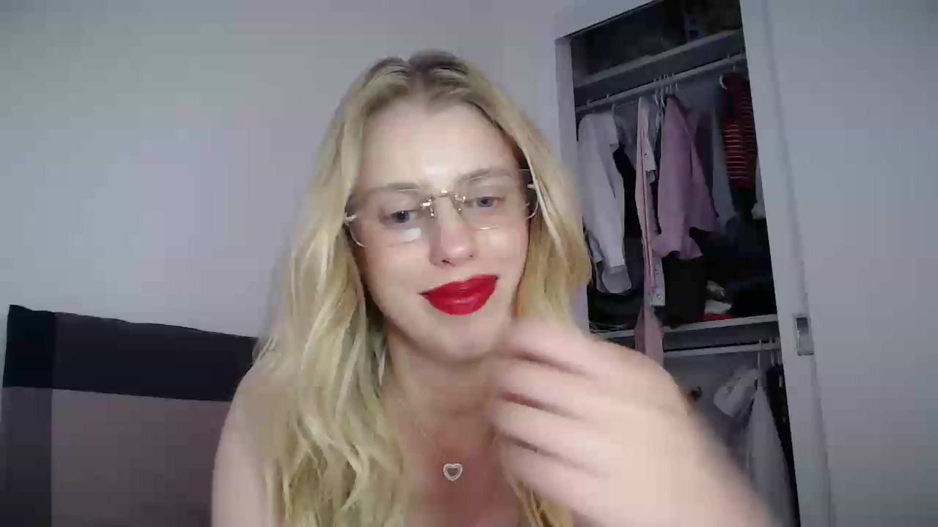 Gallery image thumbnail from LIONESS_1's myfreecams stream on, 08/29/2026, 22:37 image 17 of 20