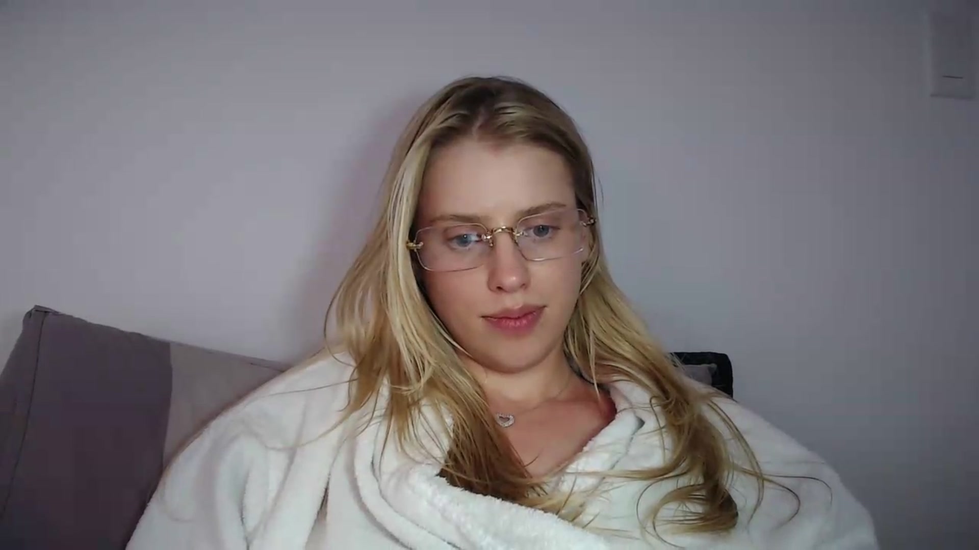 Gallery image thumbnail from LIONESS_1's myfreecams stream on, 08/30/2026, 22:54 image 9 of 20