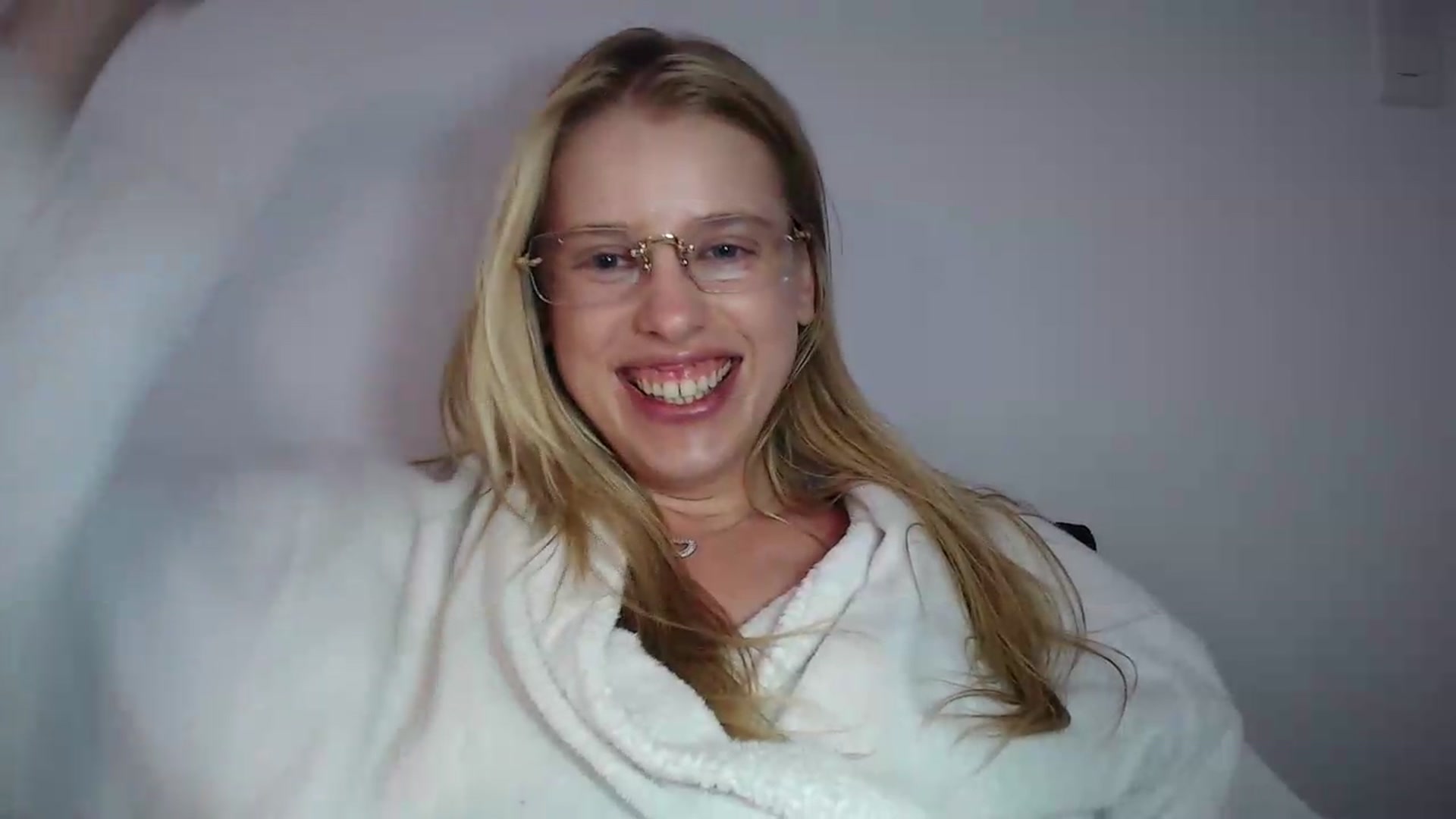 Gallery image thumbnail from LIONESS_1's myfreecams stream on, 08/30/2026, 22:54 image 17 of 20