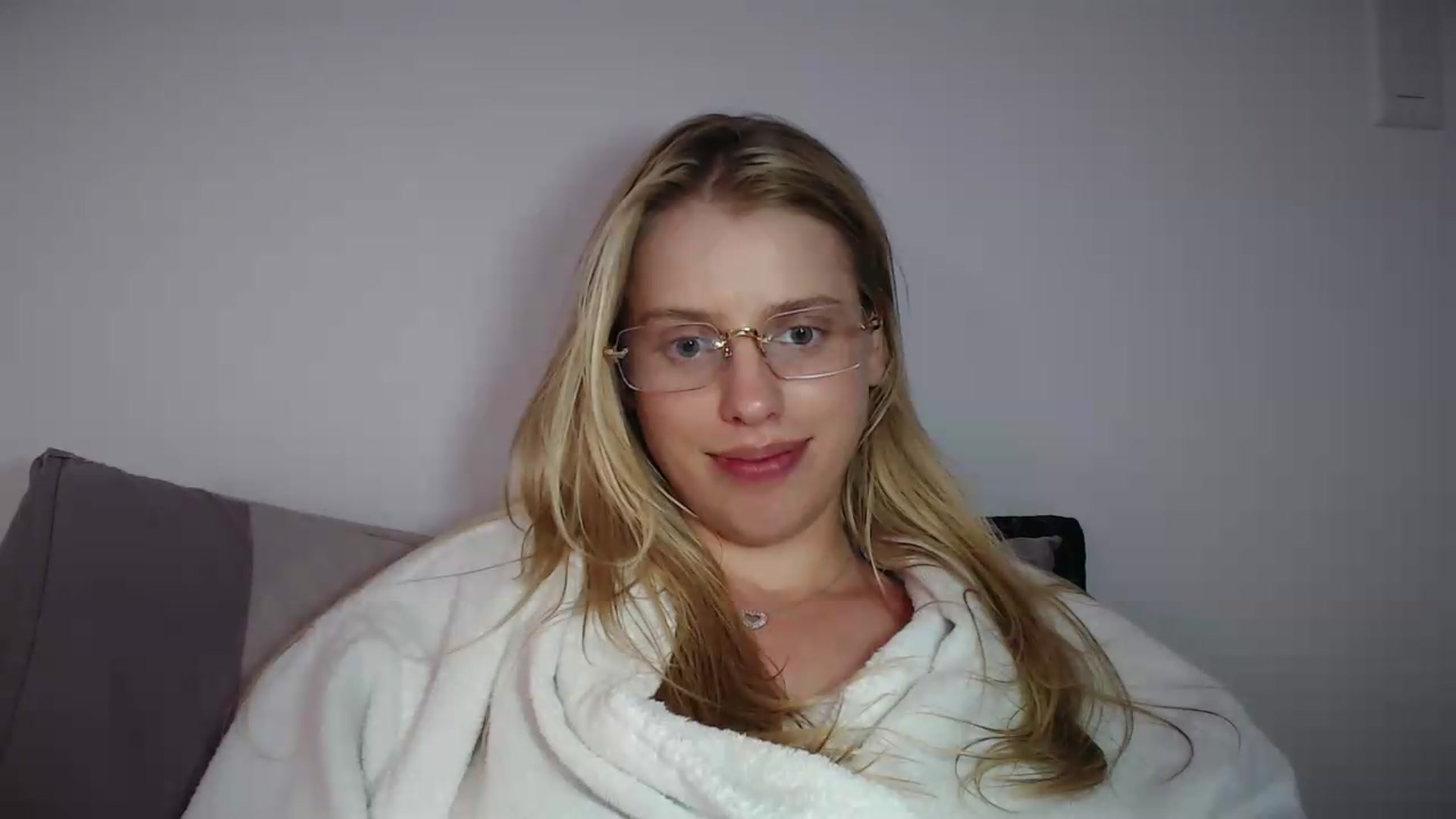 Gallery image thumbnail from LIONESS_1's myfreecams stream on, 08/30/2026, 22:54 image 15 of 20