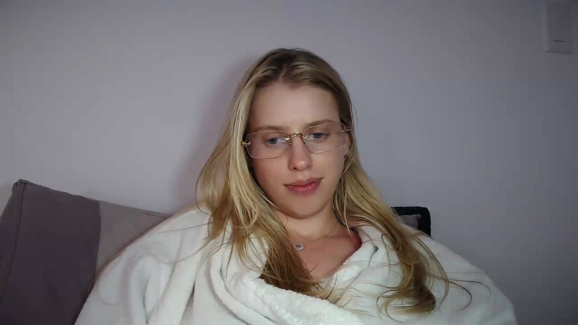 Gallery image thumbnail from LIONESS_1's myfreecams stream on, 08/30/2026, 22:54 image 13 of 20