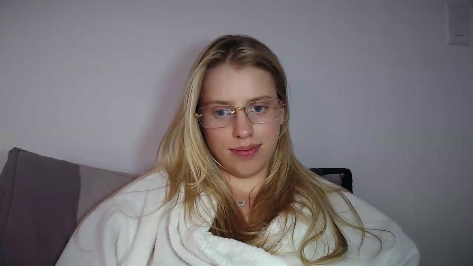 Gallery image thumbnail from LIONESS_1's myfreecams stream on, 08/30/2026, 22:54 image 3 of 20