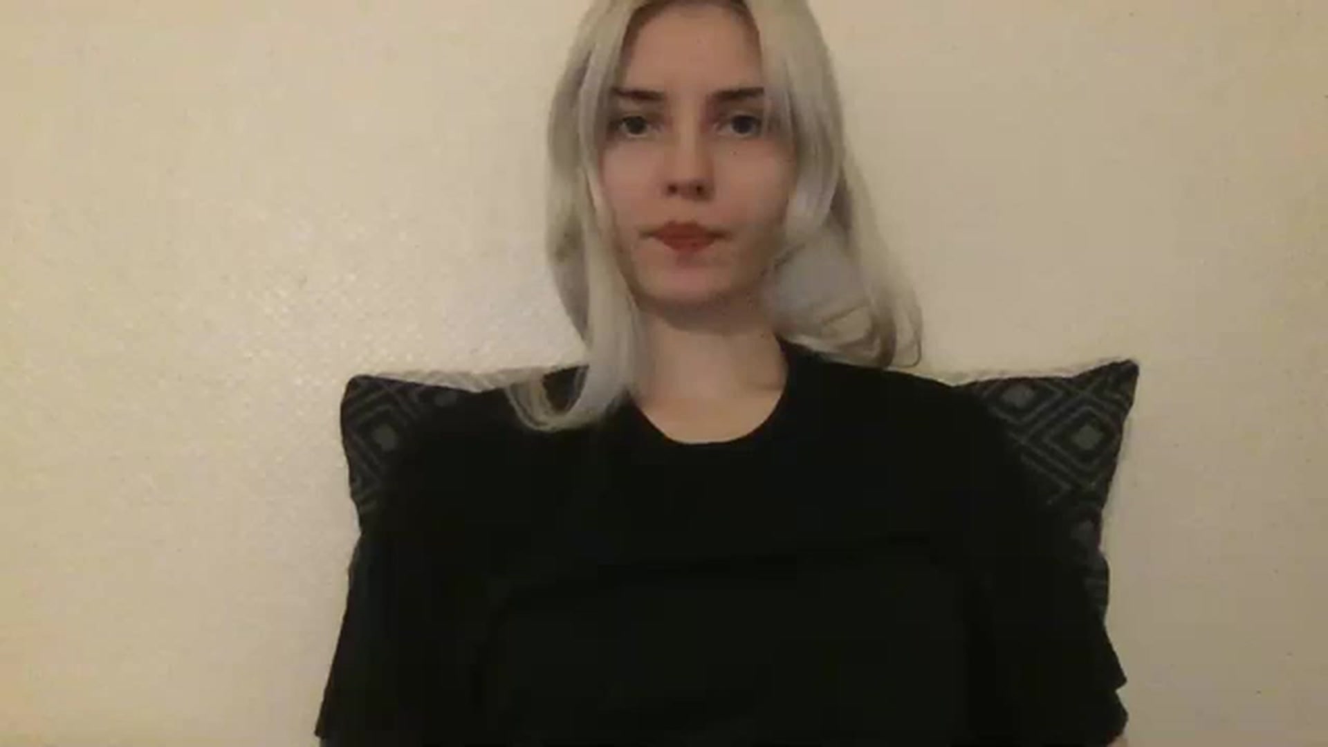 Gallery image thumbnail from LLuckyGirl's myfreecams stream on, 01/19/2023, 23:33 image 14 of 20
