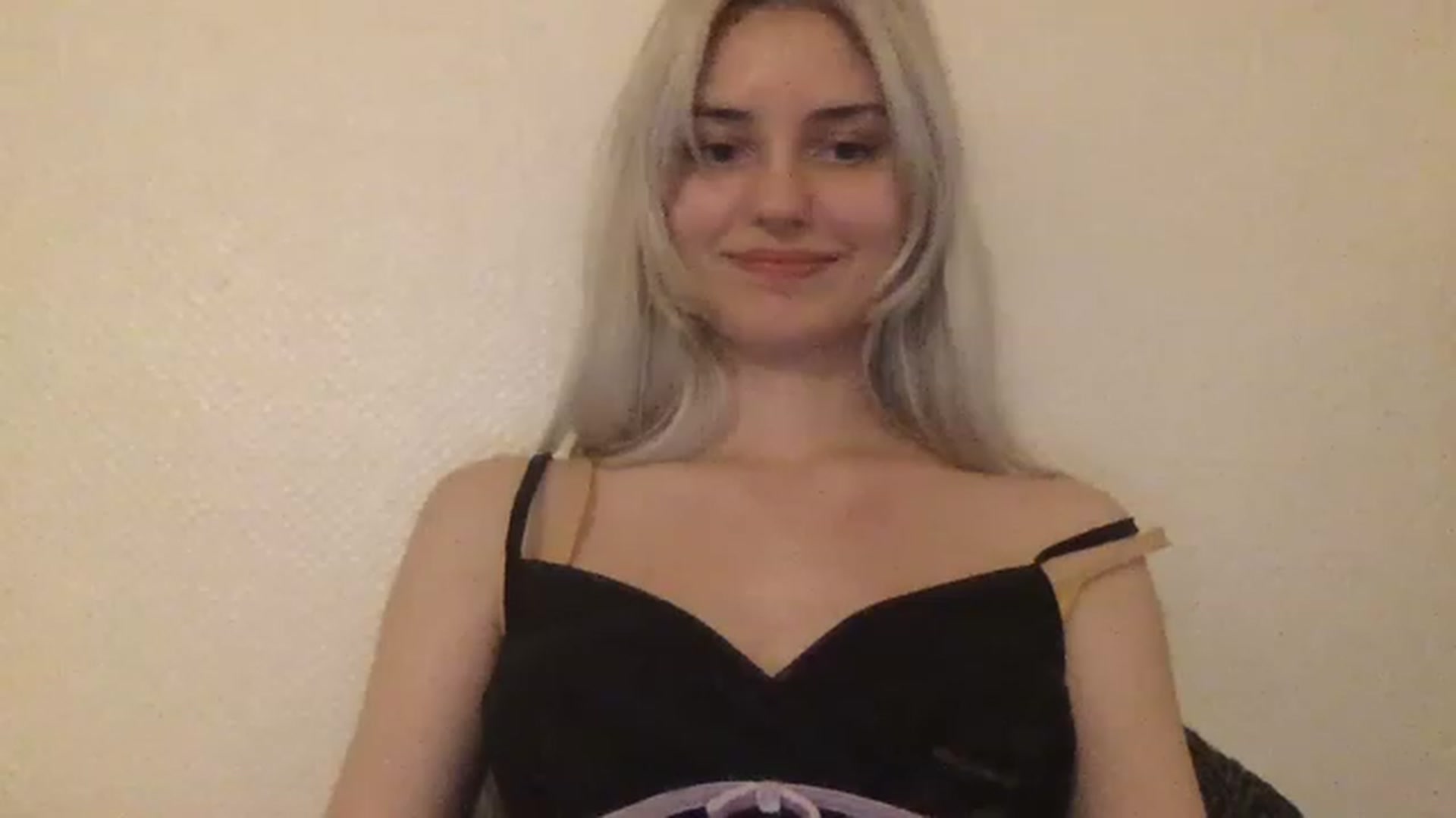 Gallery image thumbnail from LLuckyGirl's myfreecams stream on, 01/29/2023, 03:05 image 20 of 20