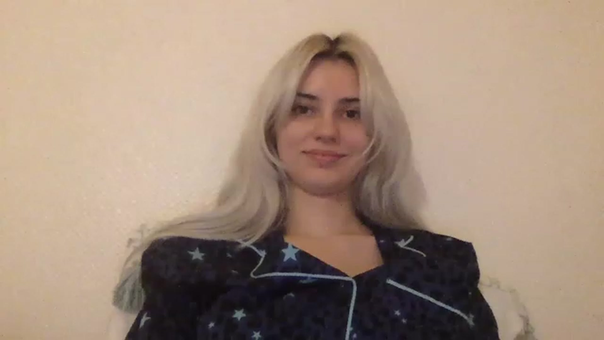 Gallery image thumbnail from LLuckyGirl's myfreecams stream on, 02/03/2023, 02:20 image 9 of 20