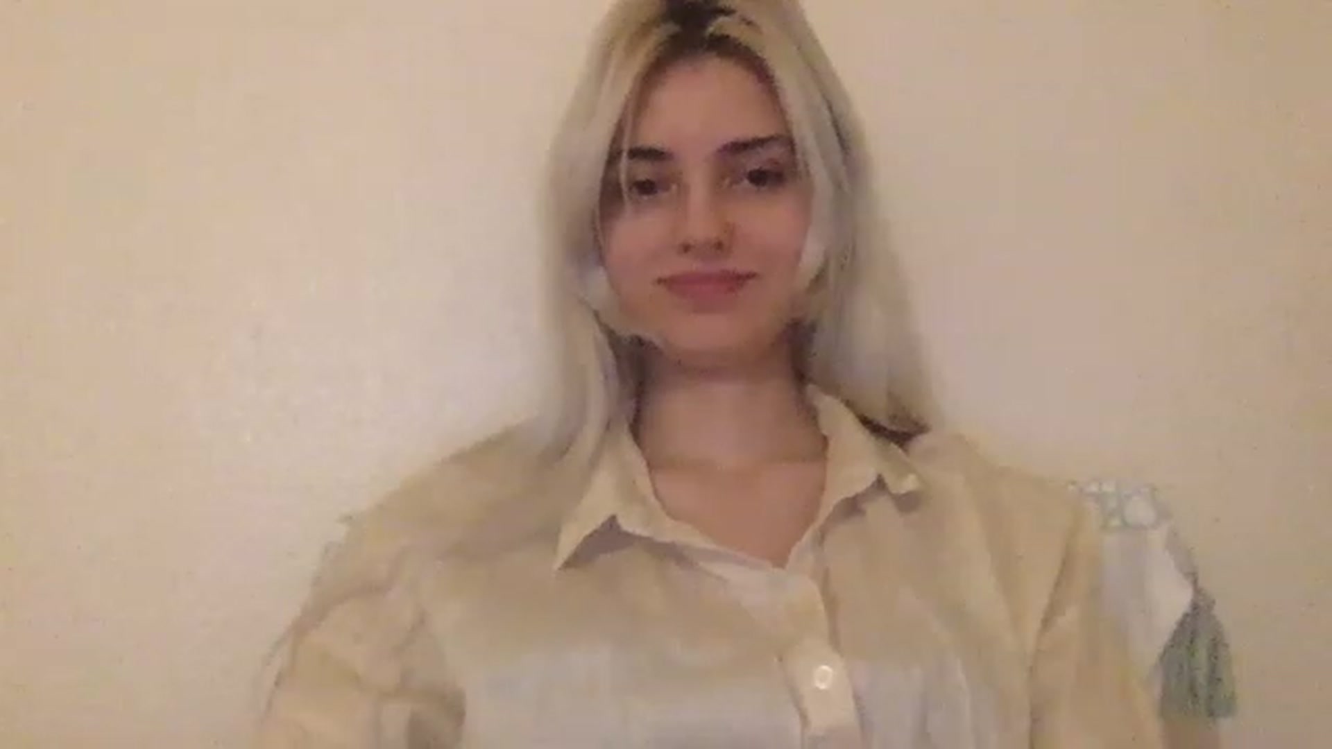 Gallery image thumbnail from LLuckyGirl's myfreecams stream on, 02/06/2023, 03:20 image 9 of 20