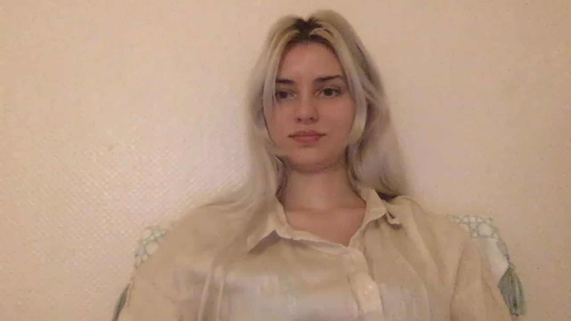Gallery image thumbnail from LLuckyGirl's myfreecams stream on, 02/06/2023, 03:20 image 13 of 20