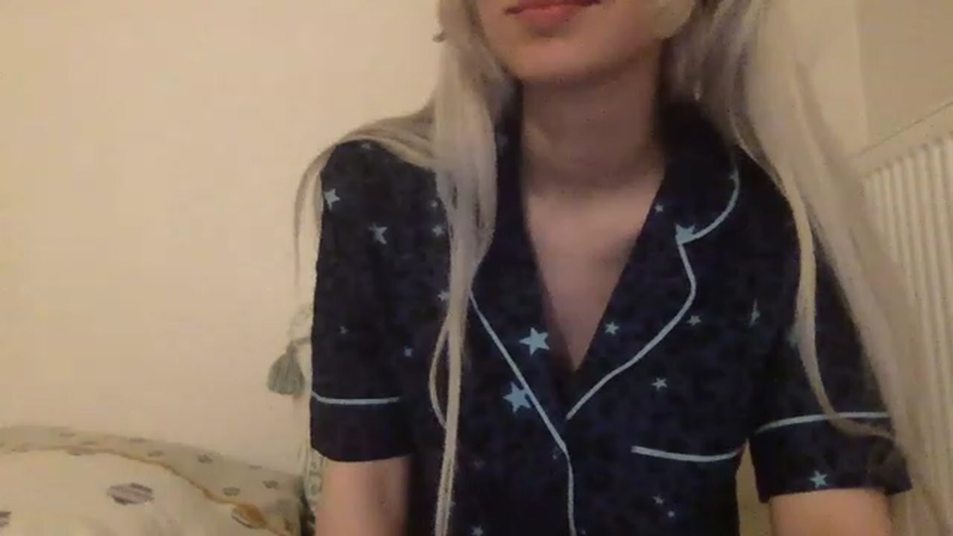 Gallery image thumbnail from LLuckyGirl's myfreecams stream on, 02/07/2023, 02:57 image 2 of 20