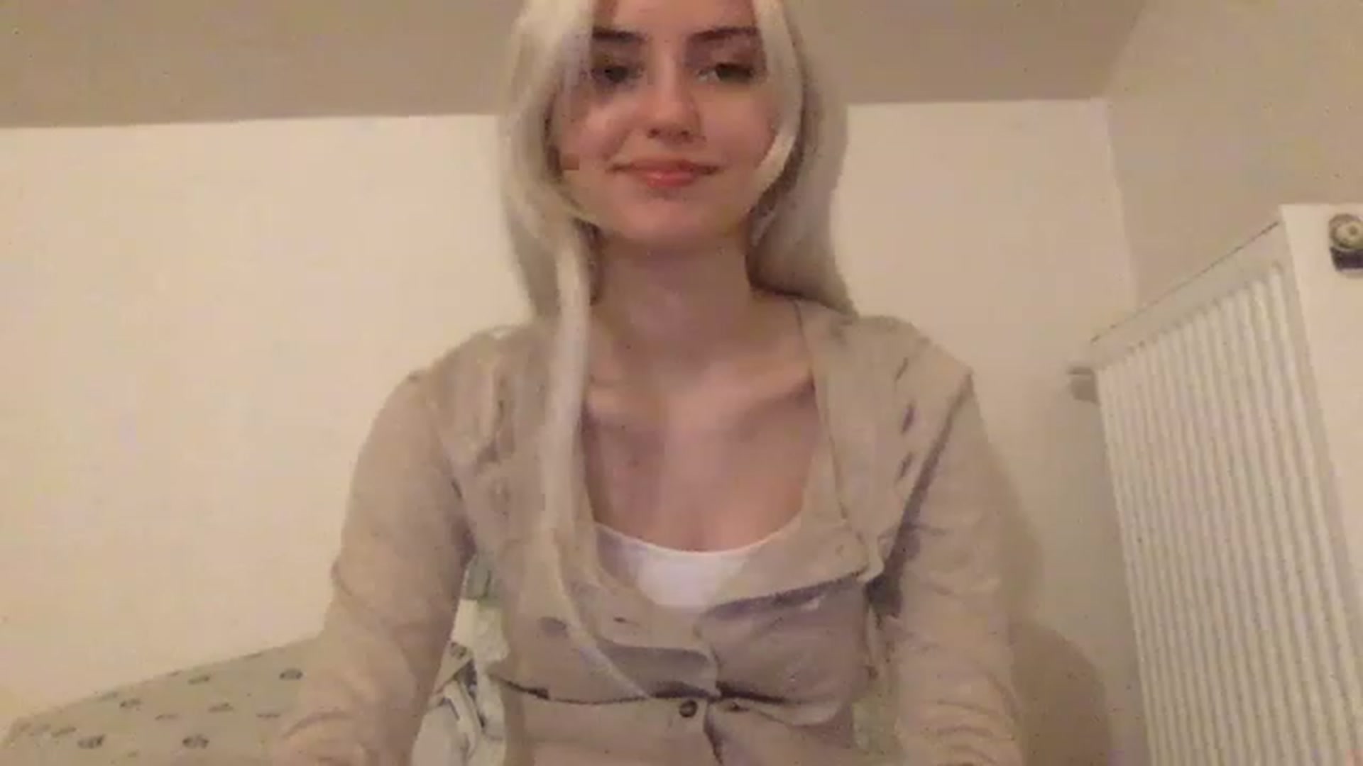 Gallery image thumbnail from LLuckyGirl's myfreecams stream on, 02/14/2023, 01:09 image 13 of 20