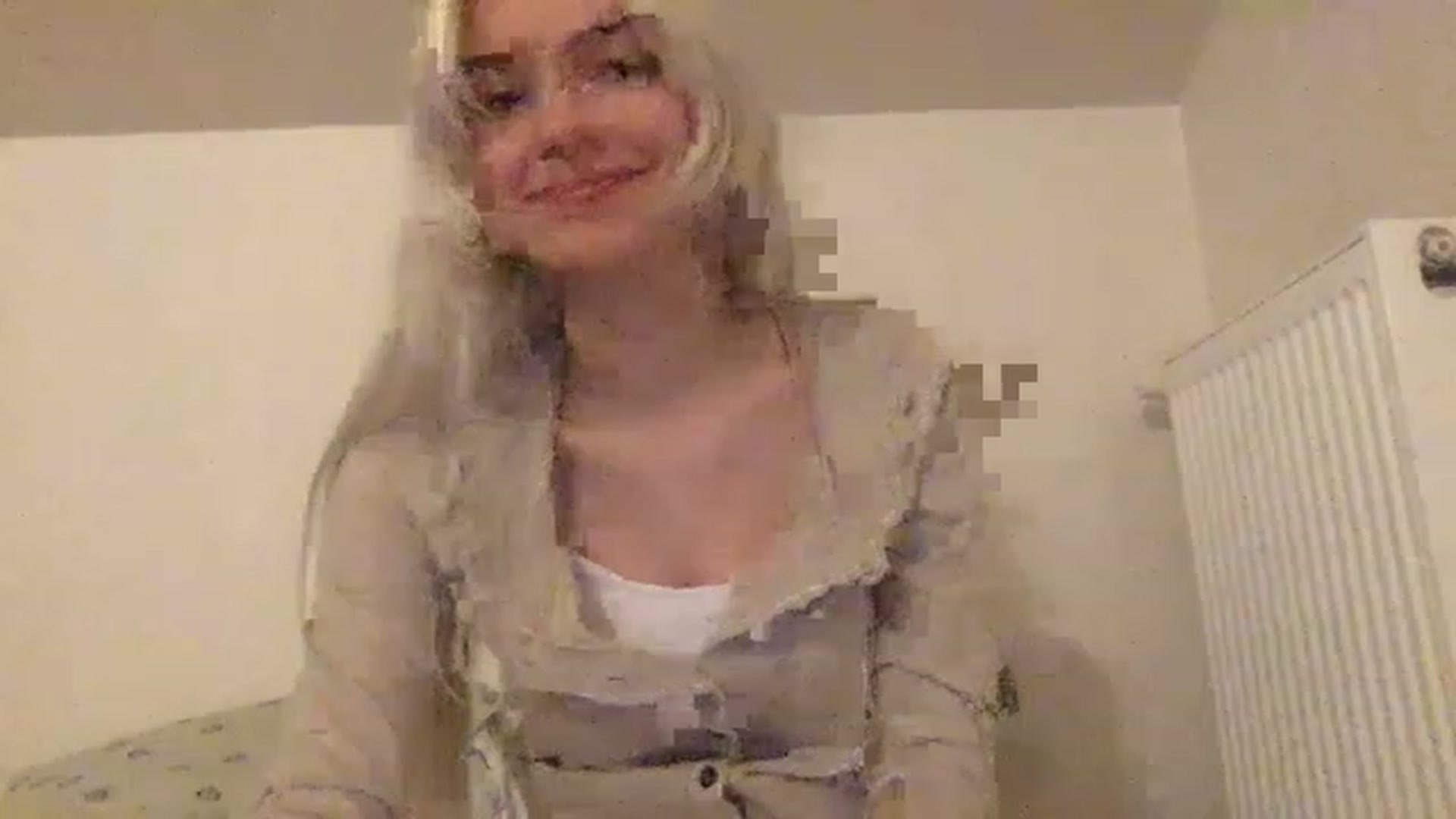 Gallery image thumbnail from LLuckyGirl's myfreecams stream on, 02/14/2023, 01:09 image 18 of 20