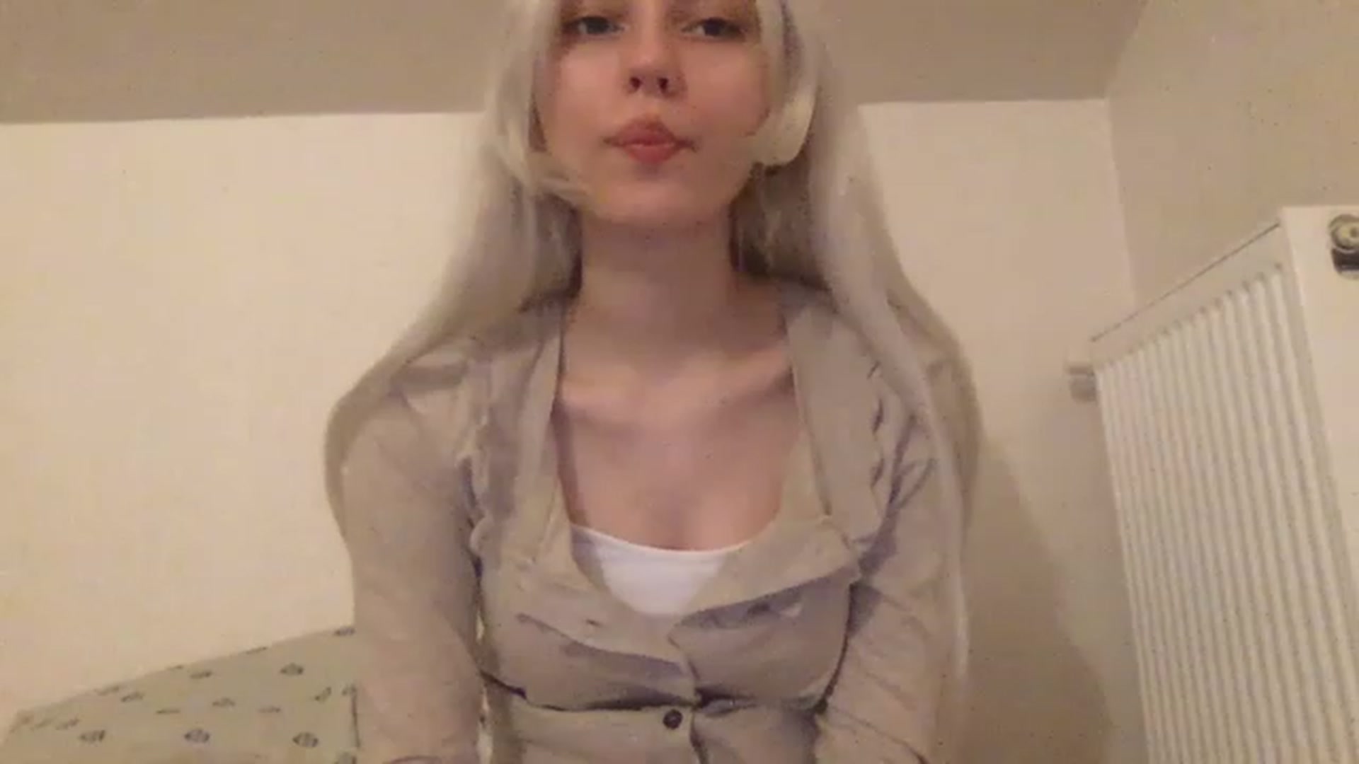 Gallery image thumbnail from LLuckyGirl's myfreecams stream on, 02/14/2023, 01:09 image 9 of 20