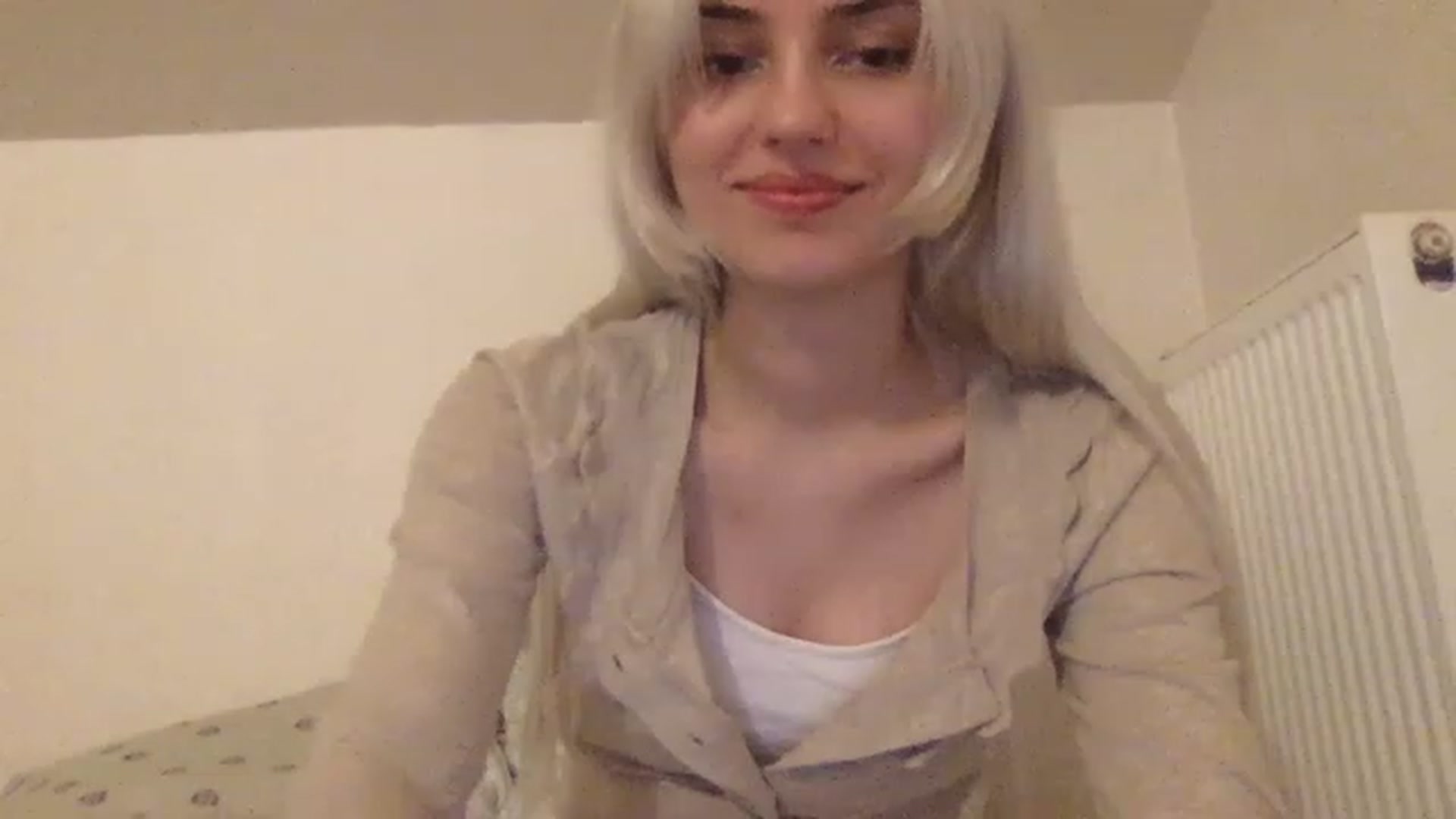 Gallery image thumbnail from LLuckyGirl's myfreecams stream on, 02/14/2023, 01:53 image 9 of 20
