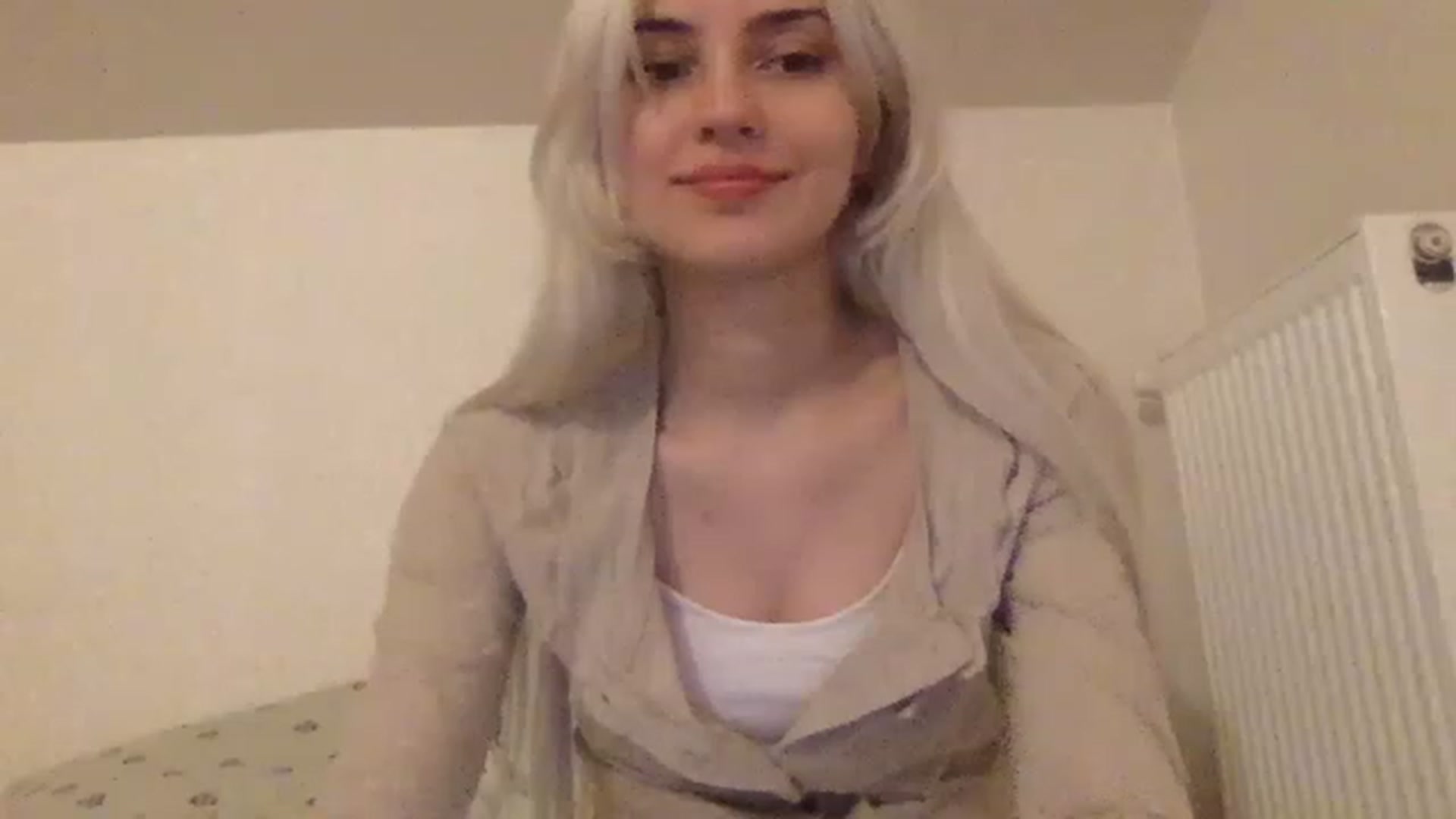 Gallery image thumbnail from LLuckyGirl's myfreecams stream on, 02/14/2023, 01:53 image 19 of 20