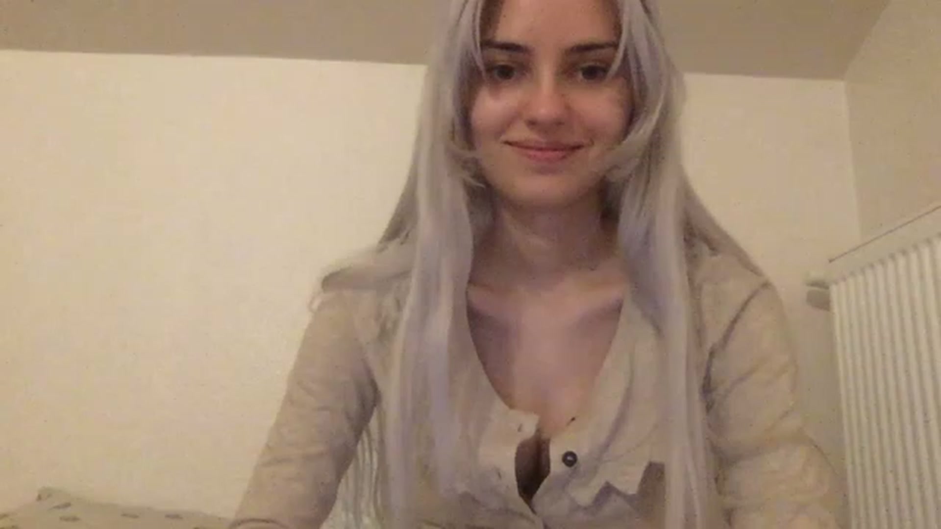 Gallery image thumbnail from LLuckyGirl's myfreecams stream on, 02/18/2023, 02:16 image 2 of 20