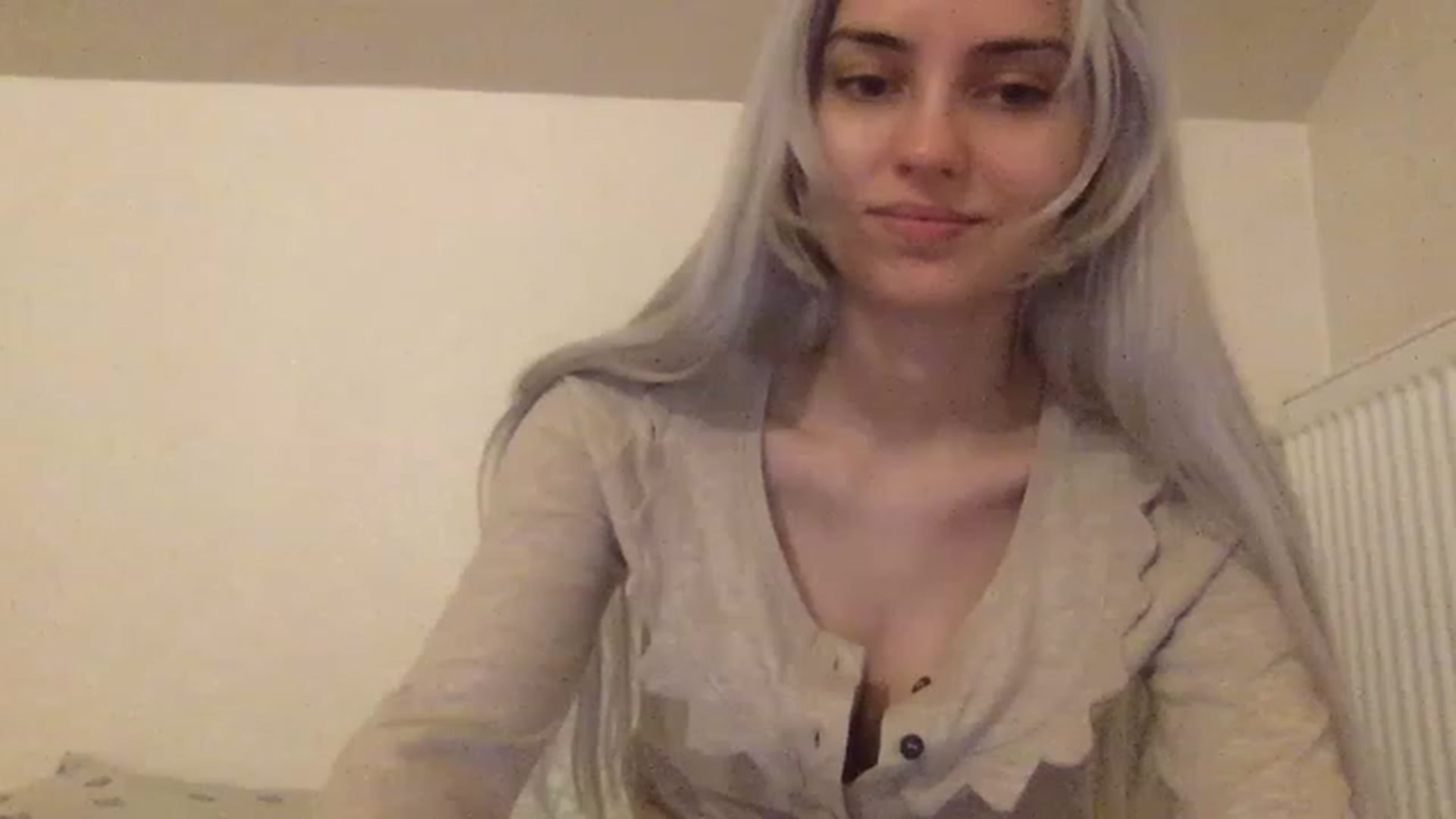 Gallery image thumbnail from LLuckyGirl's myfreecams stream on, 02/18/2023, 02:16 image 1 of 20