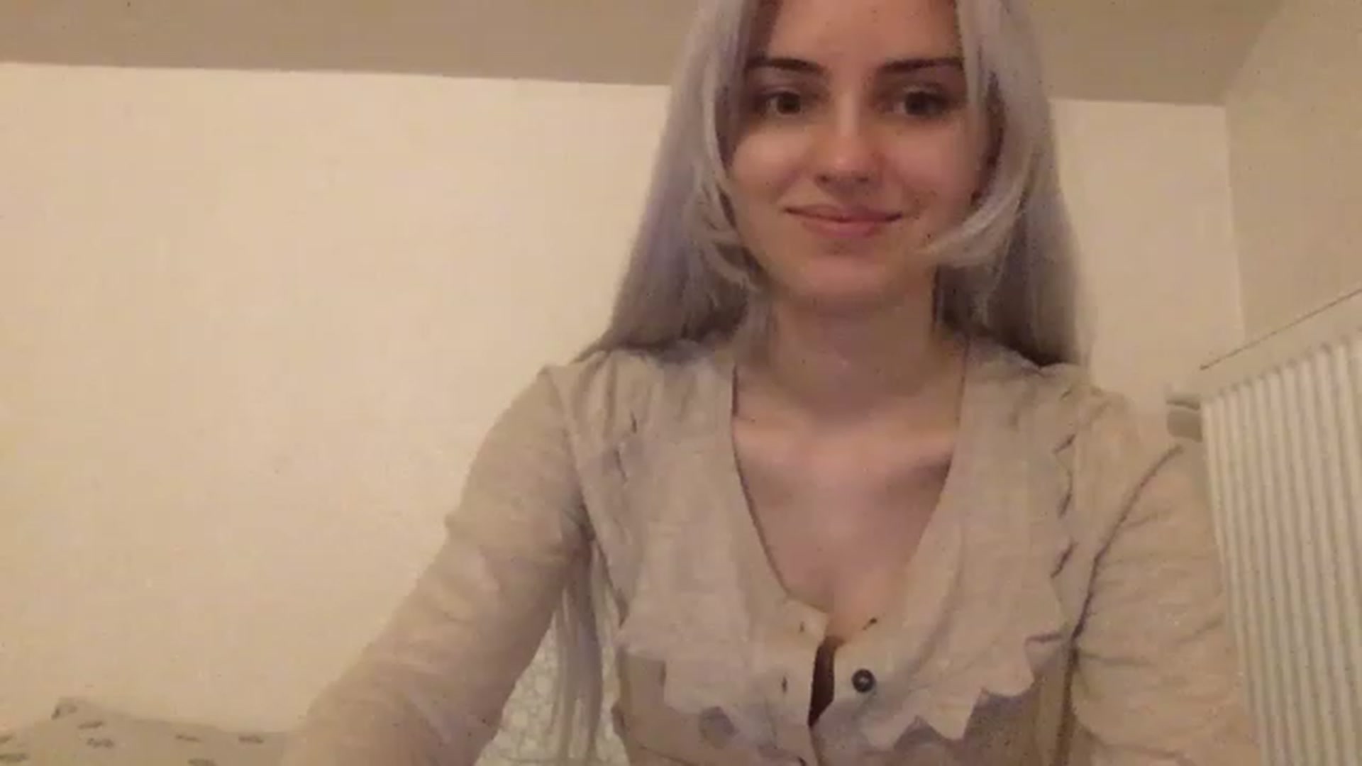 Gallery image thumbnail from LLuckyGirl's myfreecams stream on, 02/18/2023, 02:16 image 5 of 20
