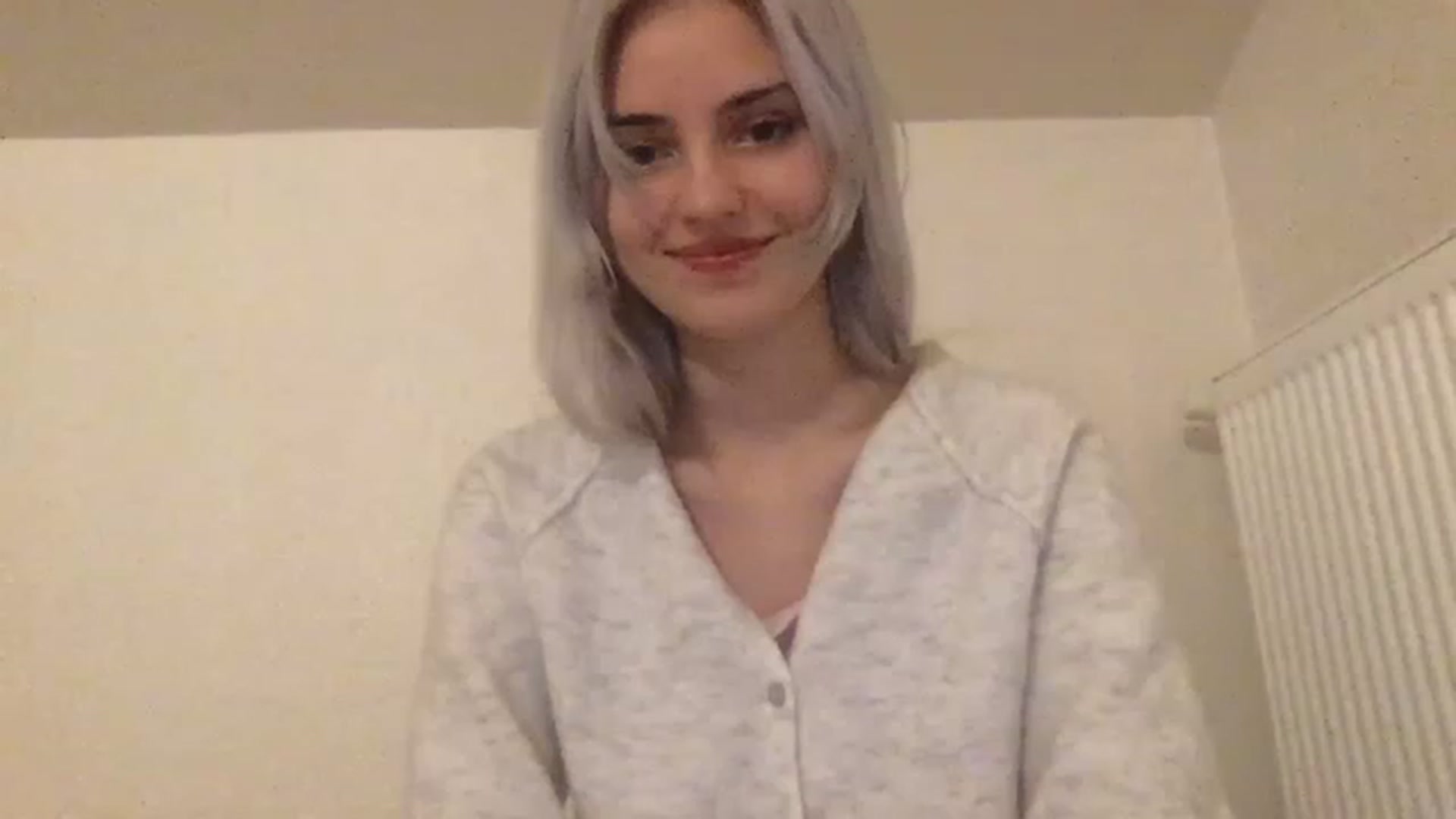 Gallery image thumbnail from LLuckyGirl's myfreecams stream on, 02/18/2023, 23:55 image 17 of 20