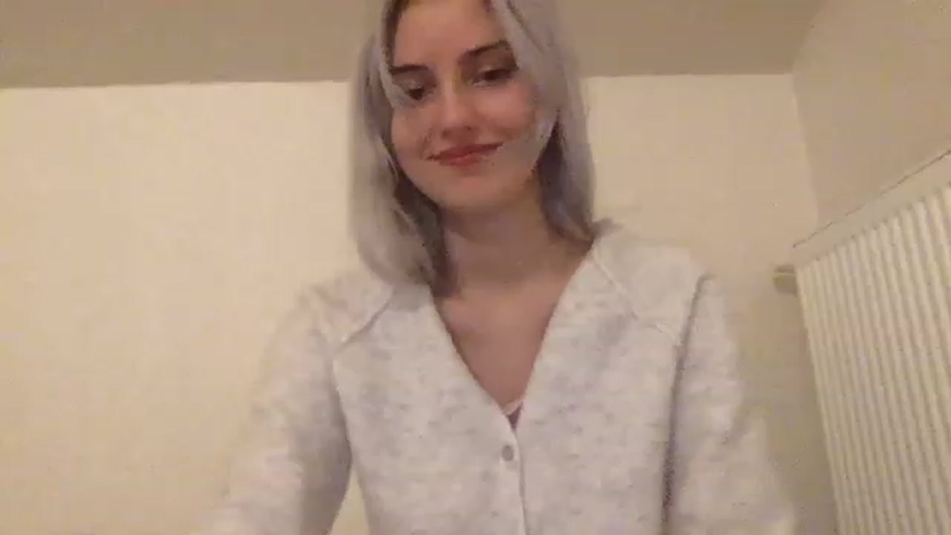 Gallery image thumbnail from LLuckyGirl's myfreecams stream on, 02/18/2023, 23:55 image 16 of 20