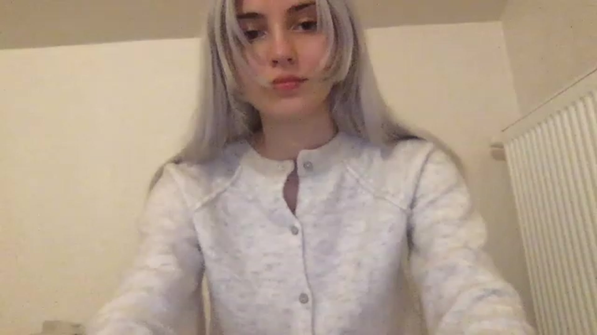 Gallery image thumbnail from LLuckyGirl's myfreecams stream on, 02/19/2023, 02:38 image 19 of 20