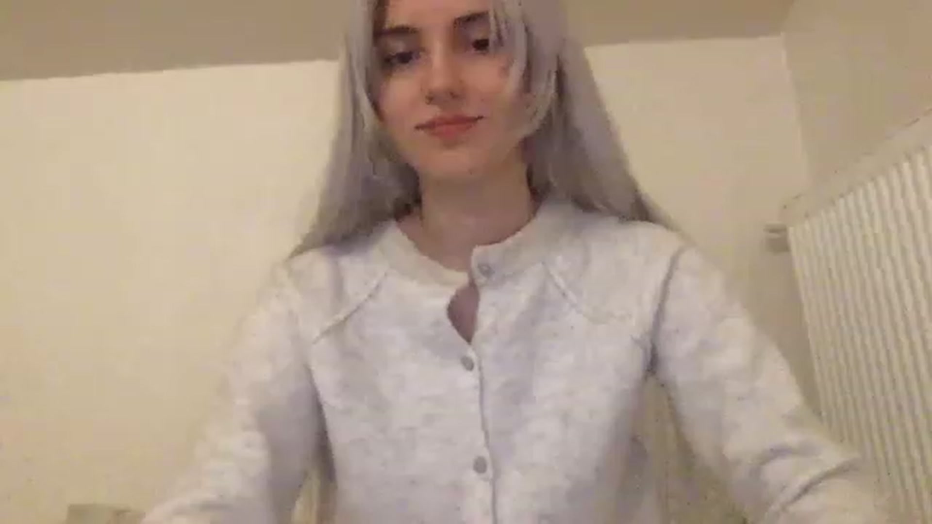 Gallery image thumbnail from LLuckyGirl's myfreecams stream on, 02/19/2023, 02:38 image 10 of 20