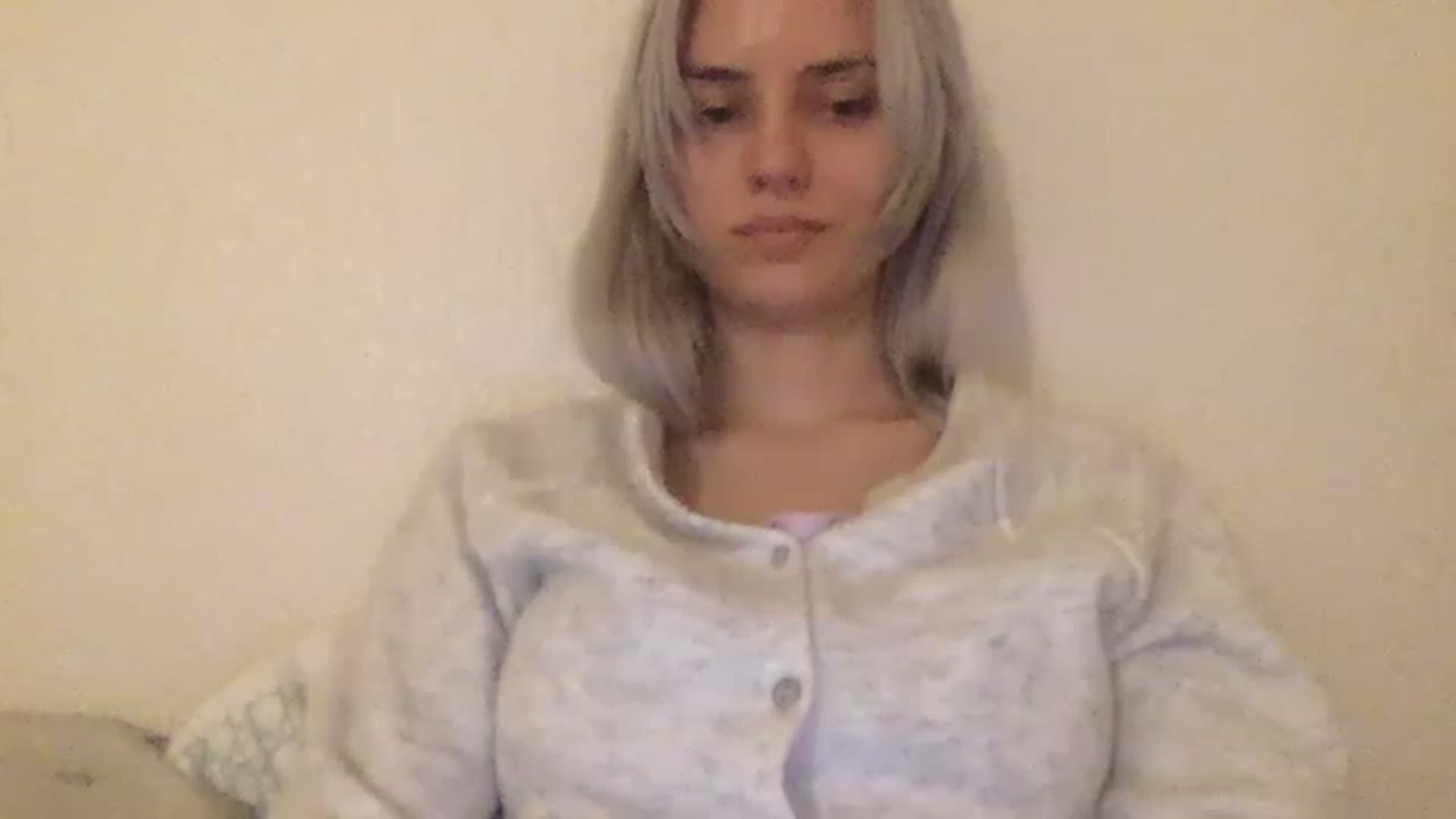Gallery image thumbnail from LLuckyGirl's myfreecams stream on, 02/21/2023, 03:06 image 6 of 20