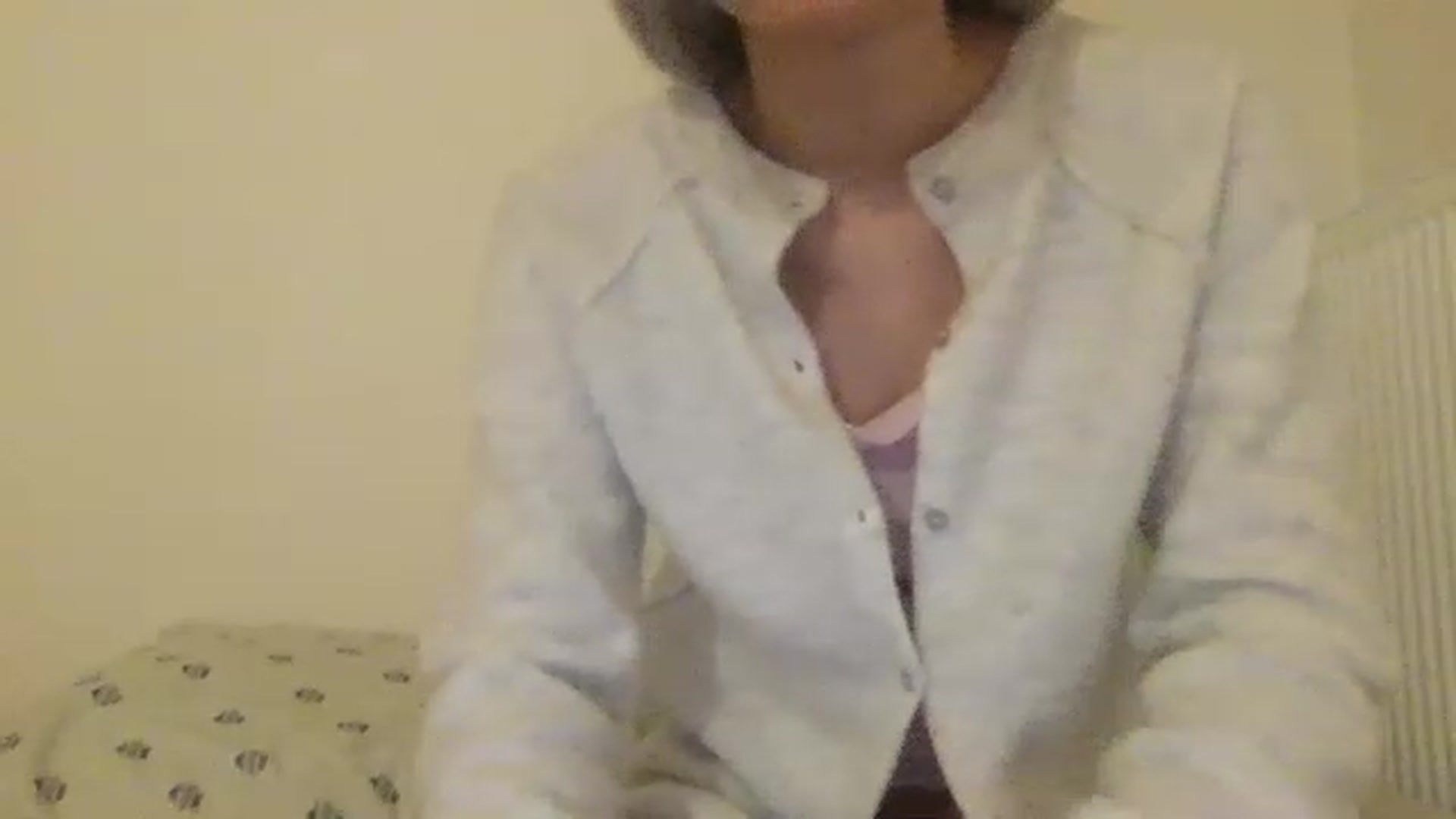Gallery image thumbnail from LLuckyGirl's myfreecams stream on, 02/21/2023, 03:44 image 16 of 20