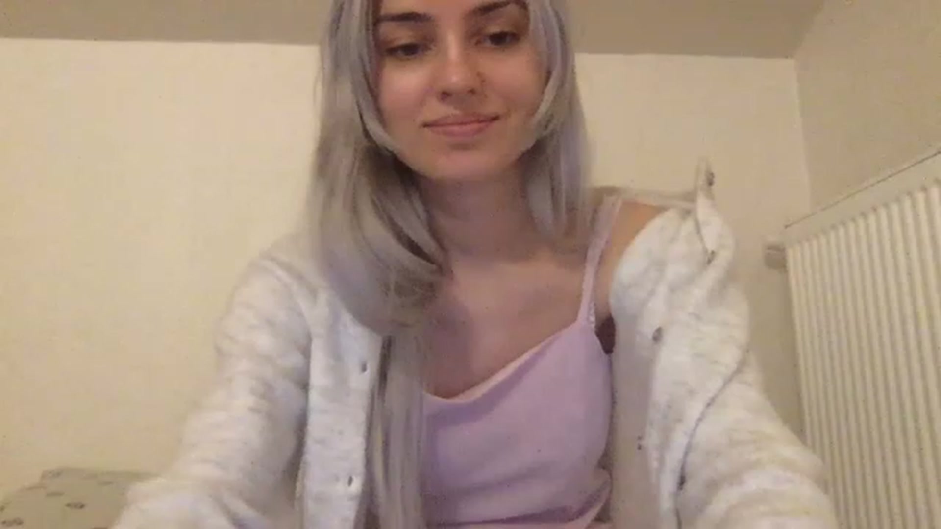 Gallery image thumbnail from LLuckyGirl's myfreecams stream on, 02/21/2023, 03:44 image 11 of 20