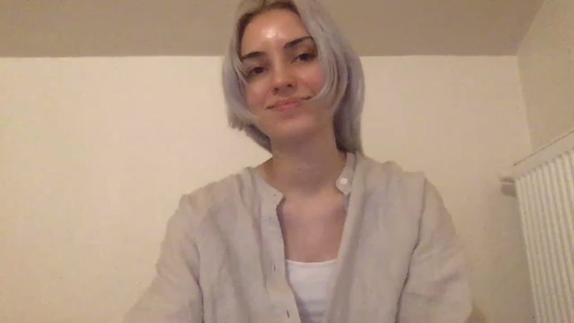 Gallery image thumbnail from LLuckyGirl's myfreecams stream on, 02/24/2023, 02:07 image 13 of 20