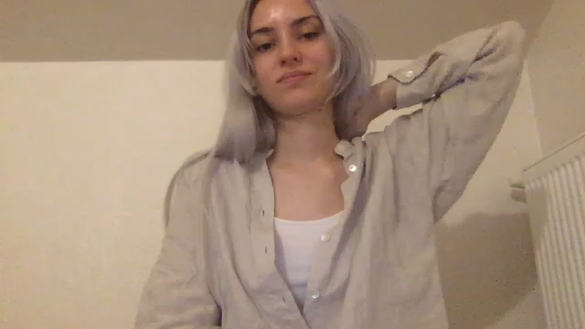 Gallery image thumbnail from LLuckyGirl's myfreecams stream on, 02/24/2023, 02:07 image 11 of 20