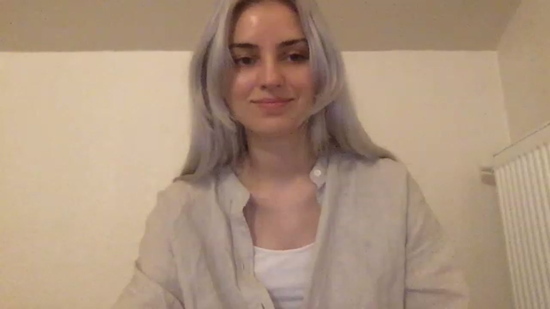 Gallery image thumbnail from LLuckyGirl's myfreecams stream on, 02/24/2023, 02:07 image 20 of 20