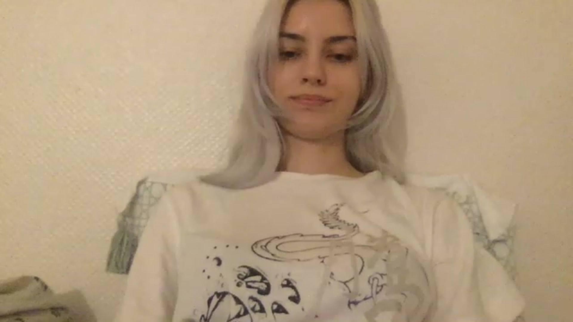 Gallery image thumbnail from LLuckyGirl's myfreecams stream on, 03/29/2023, 23:54 image 17 of 20