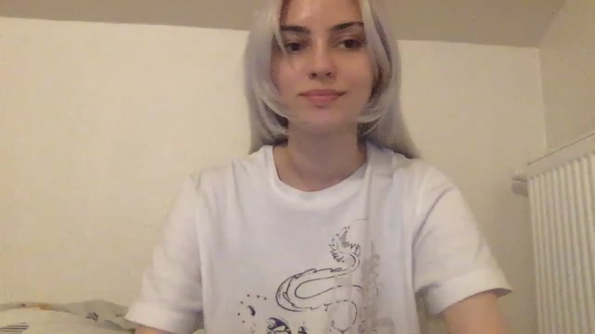 Gallery image thumbnail from LLuckyGirl's myfreecams stream on, 03/29/2023, 23:54 image 3 of 20