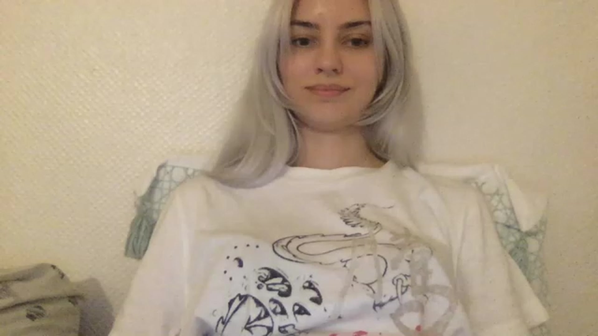 Gallery image thumbnail from LLuckyGirl's myfreecams stream on, 03/29/2023, 23:54 image 19 of 20