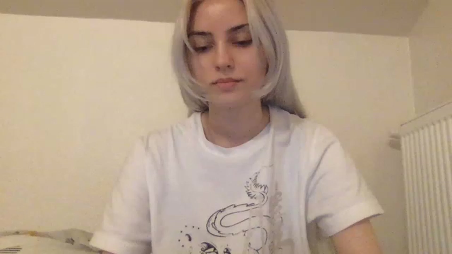 Gallery image thumbnail from LLuckyGirl's myfreecams stream on, 03/29/2023, 23:54 image 2 of 20